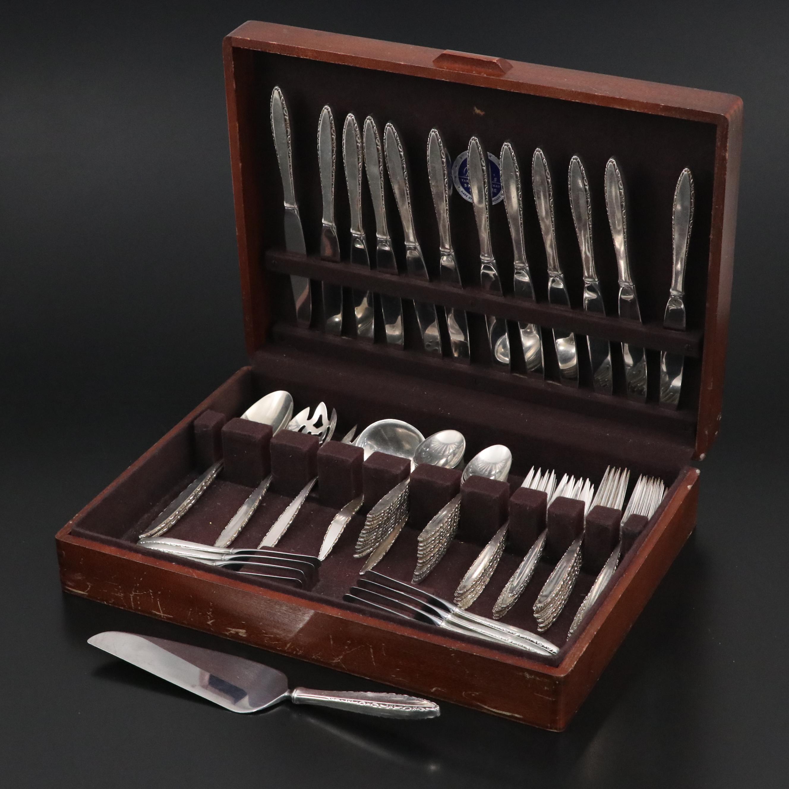 Lunt "Lace Point" Sterling Silver Flatware, 1965-1996