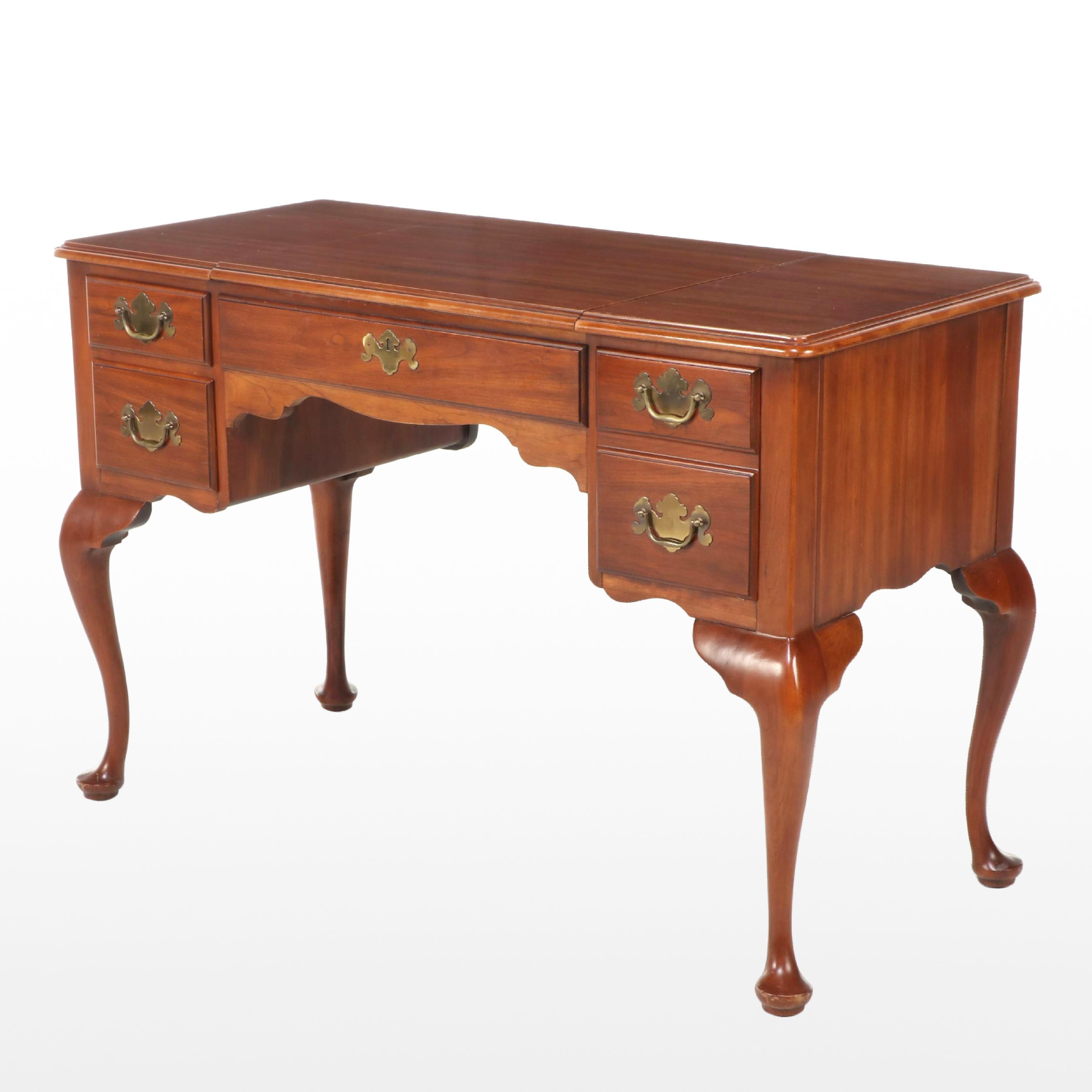 Henkel-Harris Queen Anne Style Cherrywood Enclosed Dressing Table, Dated 1969