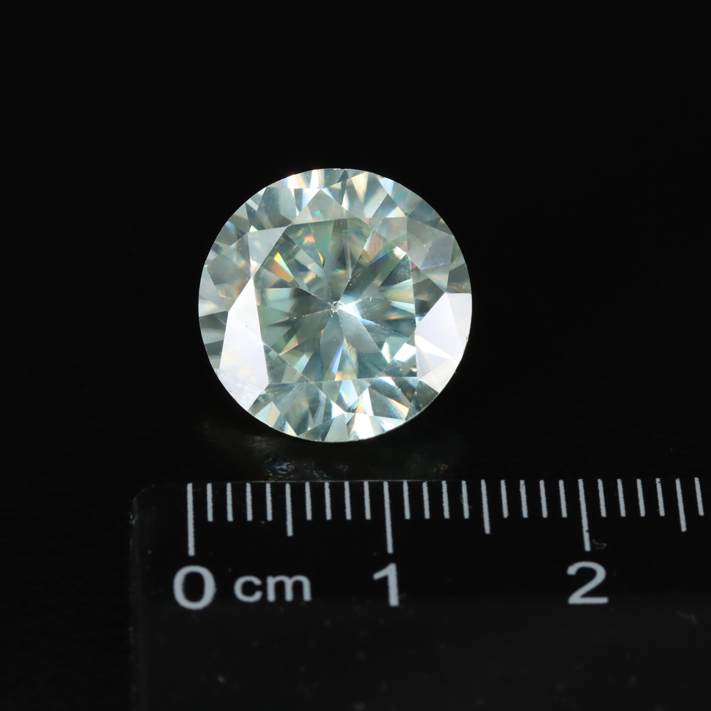 Loose 10.56 CT Moissanite