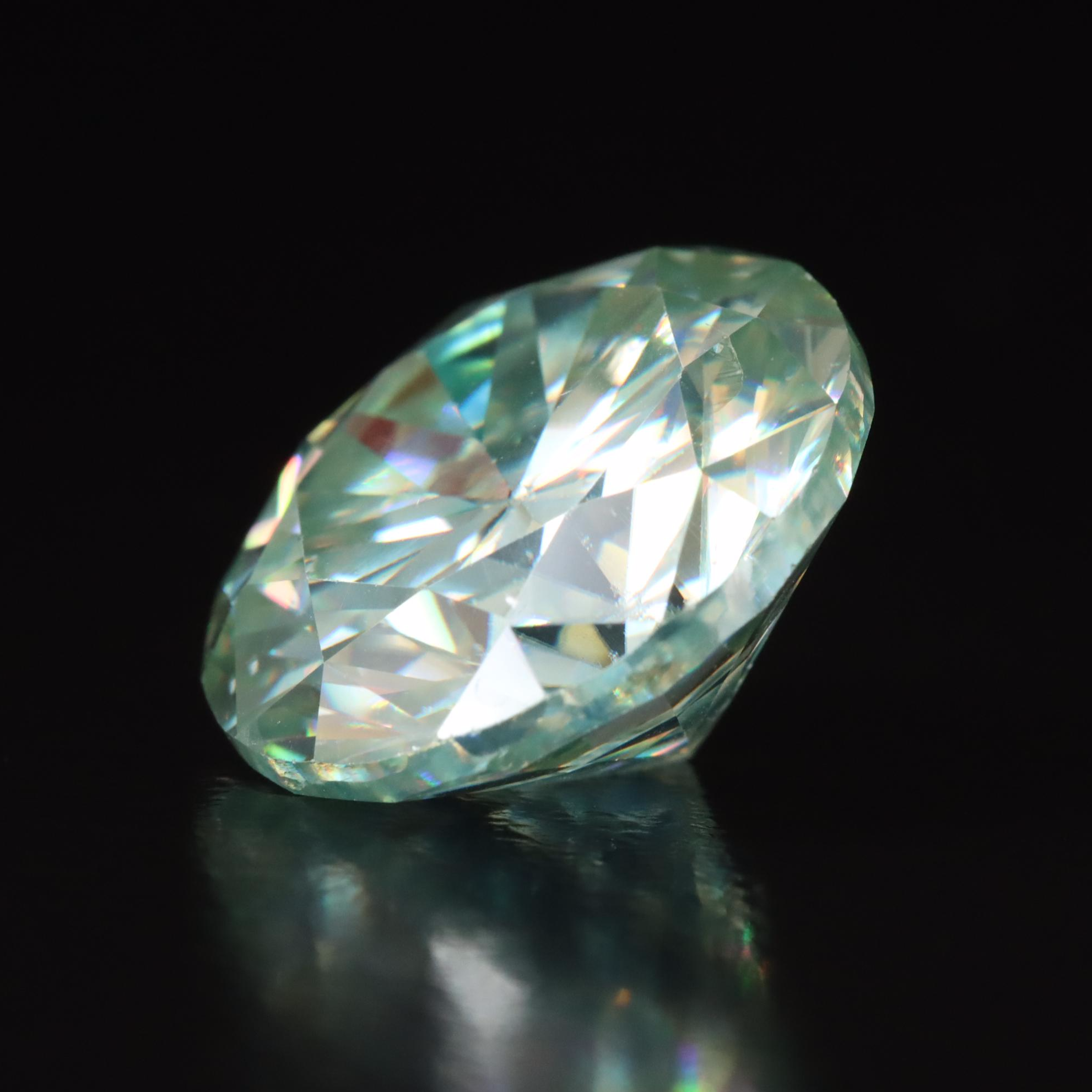 Loose 10.56 CT Moissanite