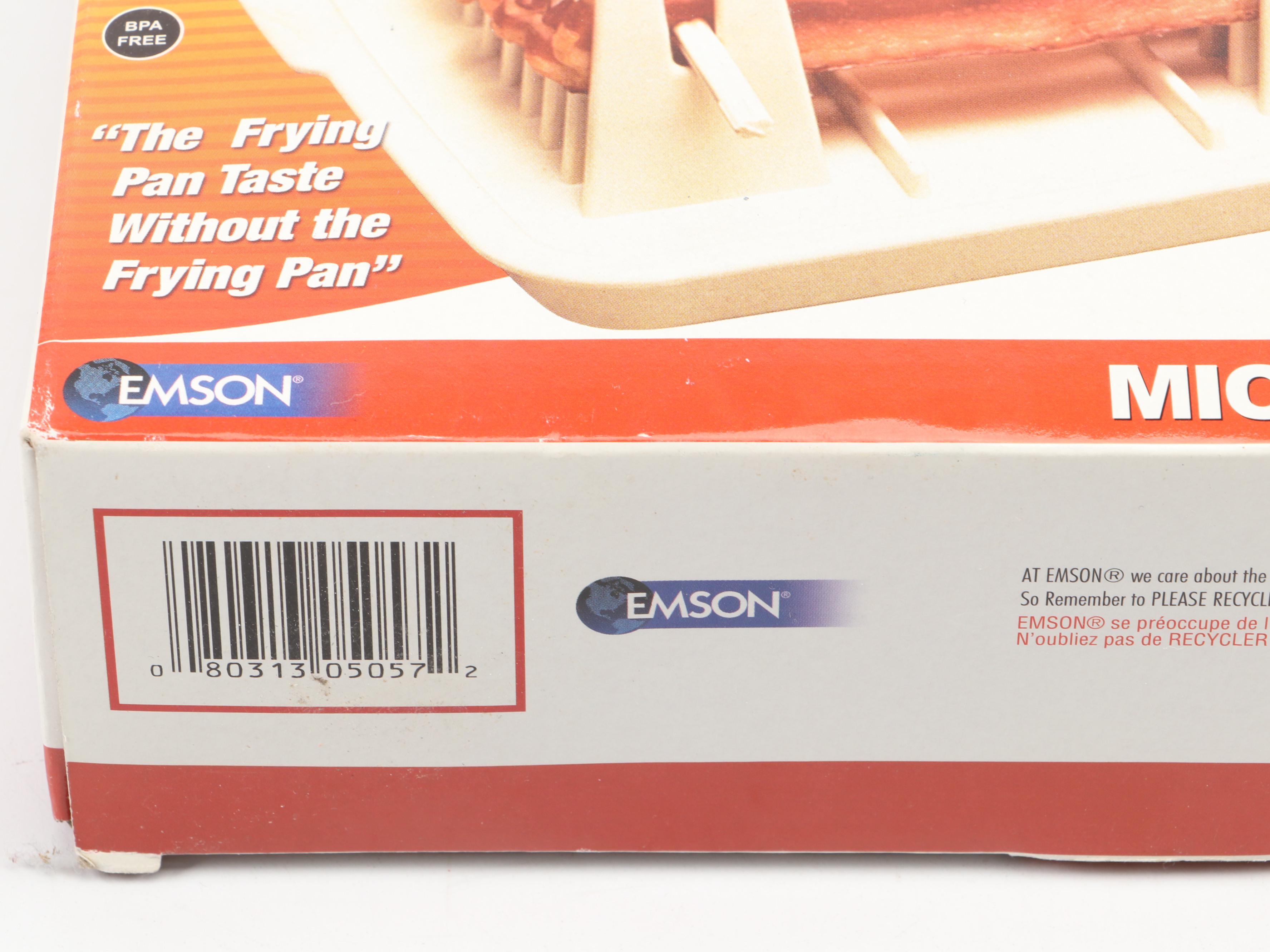 Bacon Wave with Wilton Cake Carrier, Other Food Storage and Baking Dishes