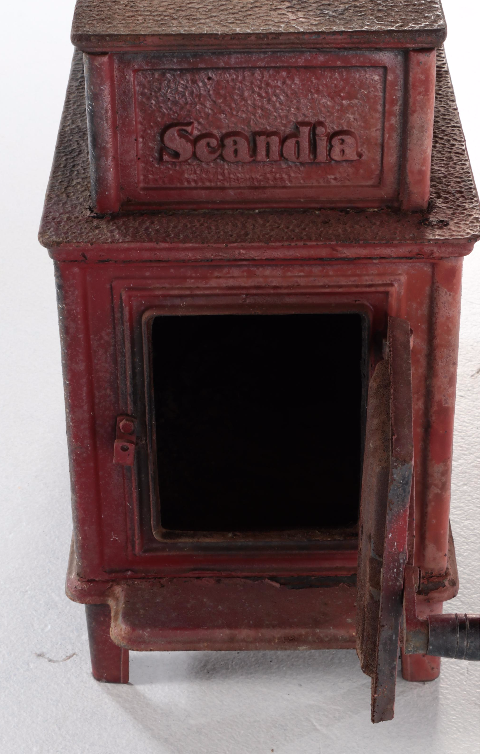 Franklin Cast Products Scandia Cast Iron Wood Stove, Late 20th Century