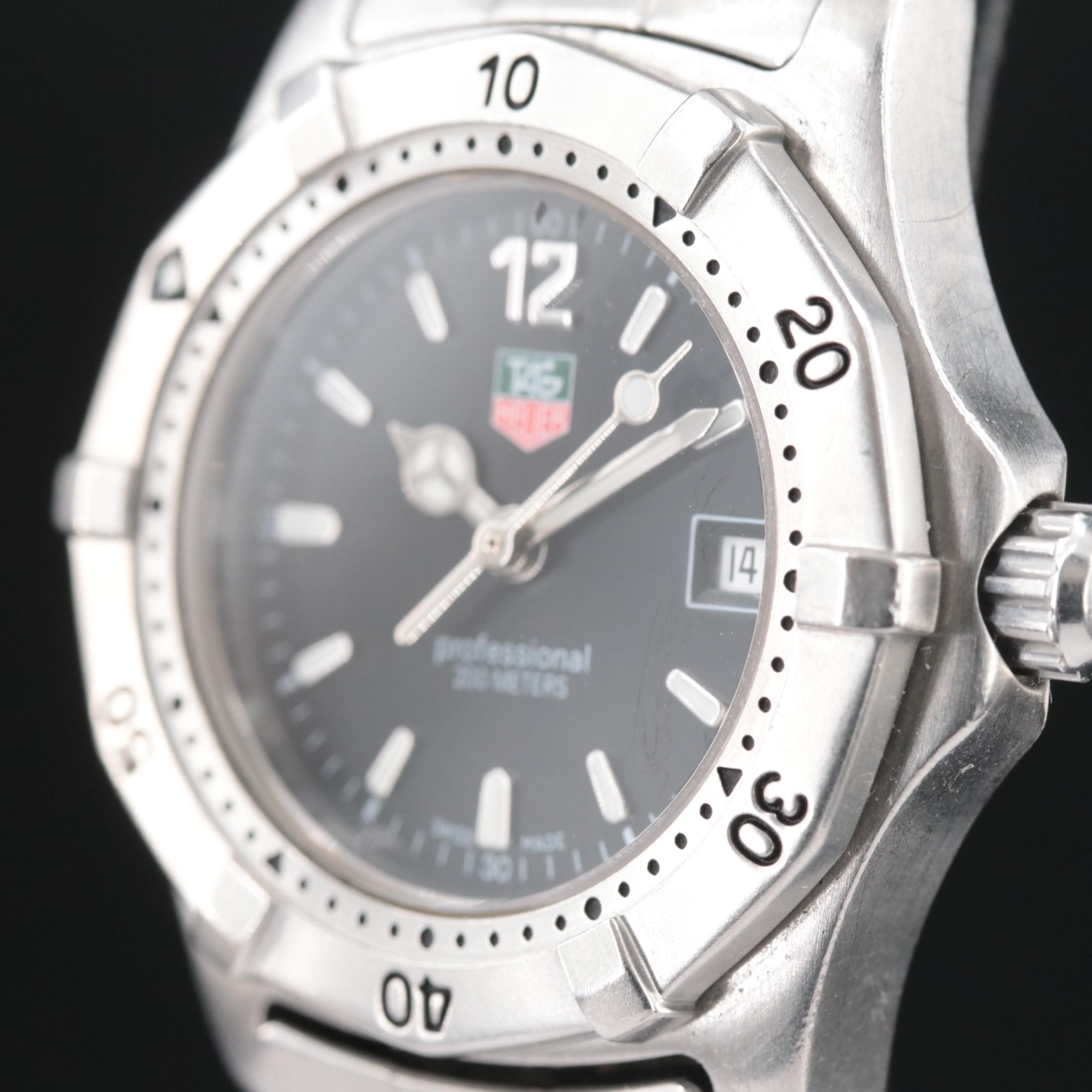 TAG Heuer Professional 200 Meters Quartz Watch