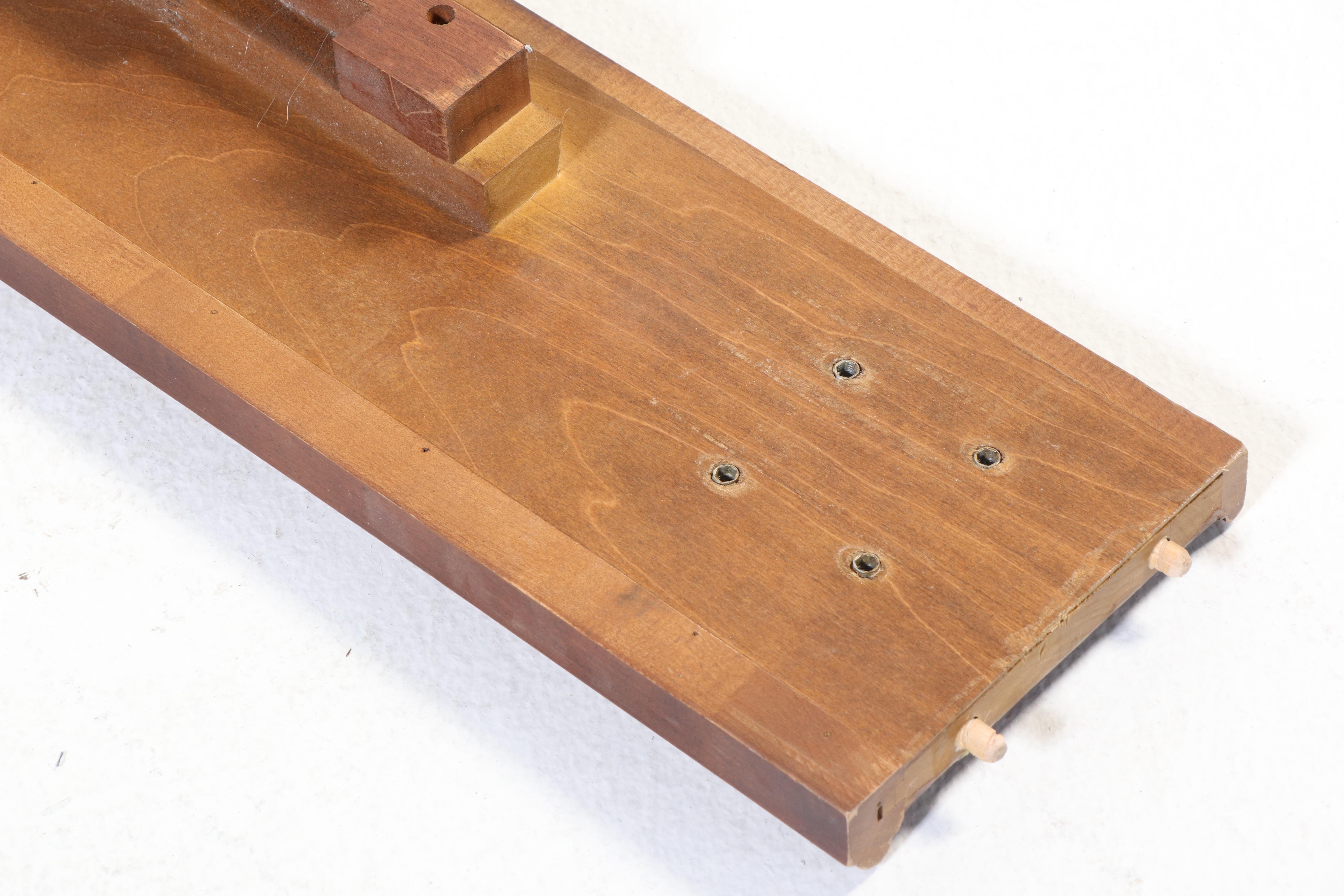 Henredon Charles X Style Burl Mahogany King Size Sleigh Bed