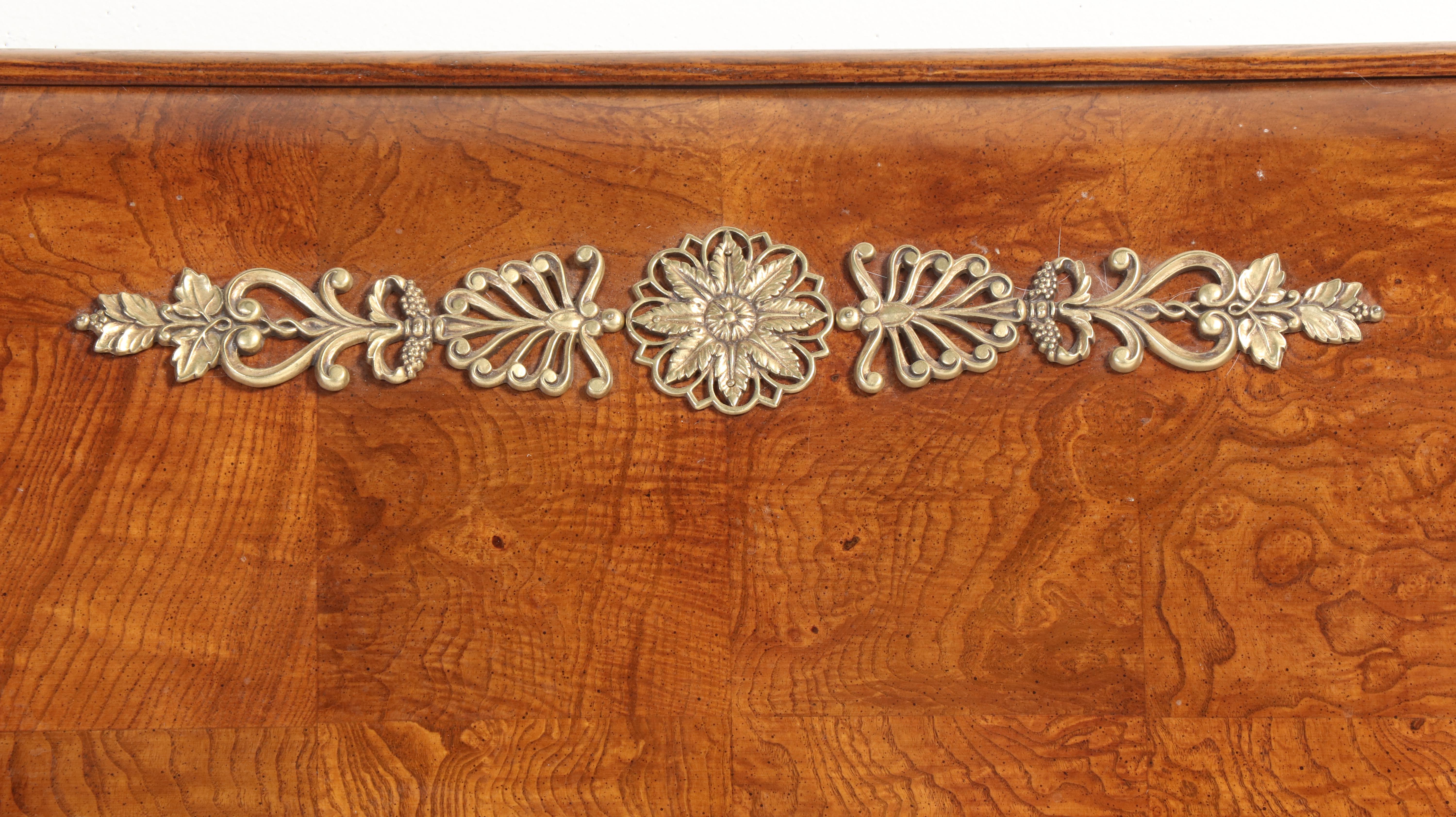 Henredon Charles X Style Burl Mahogany King Size Sleigh Bed