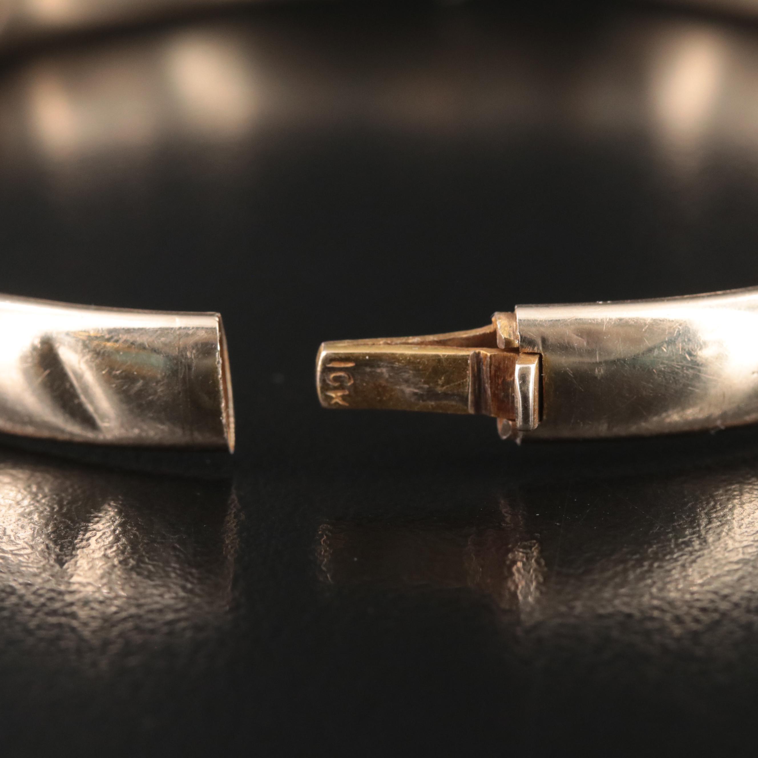 Vintage 10K 0.28 CTW Diamond Hinged Bangle