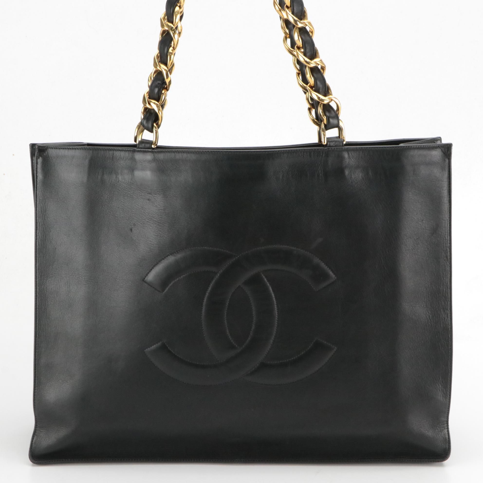 Chanel CC Classic Chunky Chain Shopper Tote in Black Leather