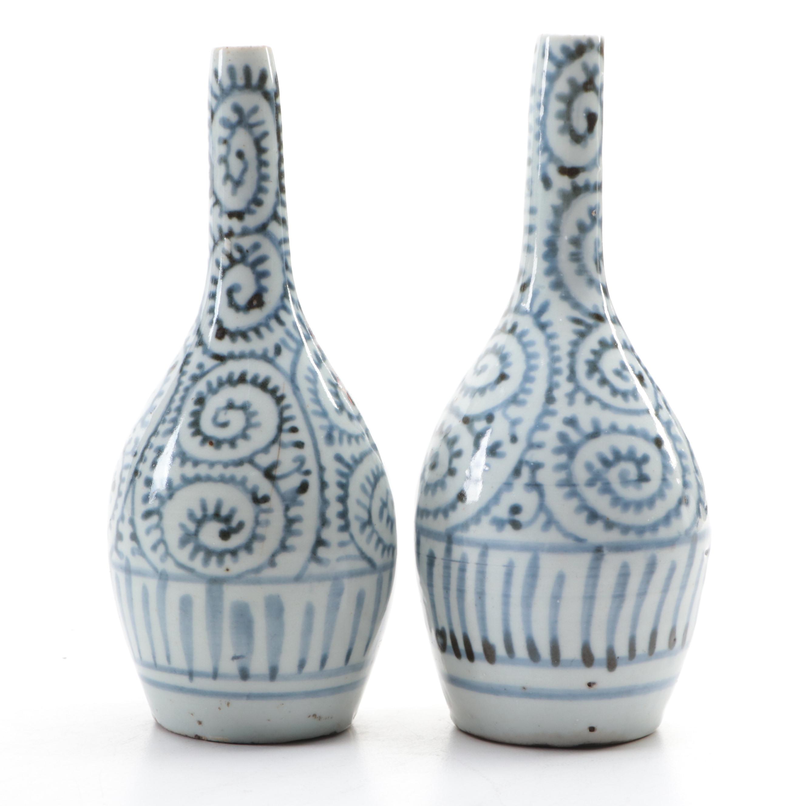 Japanese Edo Period Arita Porcelain Octopus Arabesque Pattern Sake Bottles