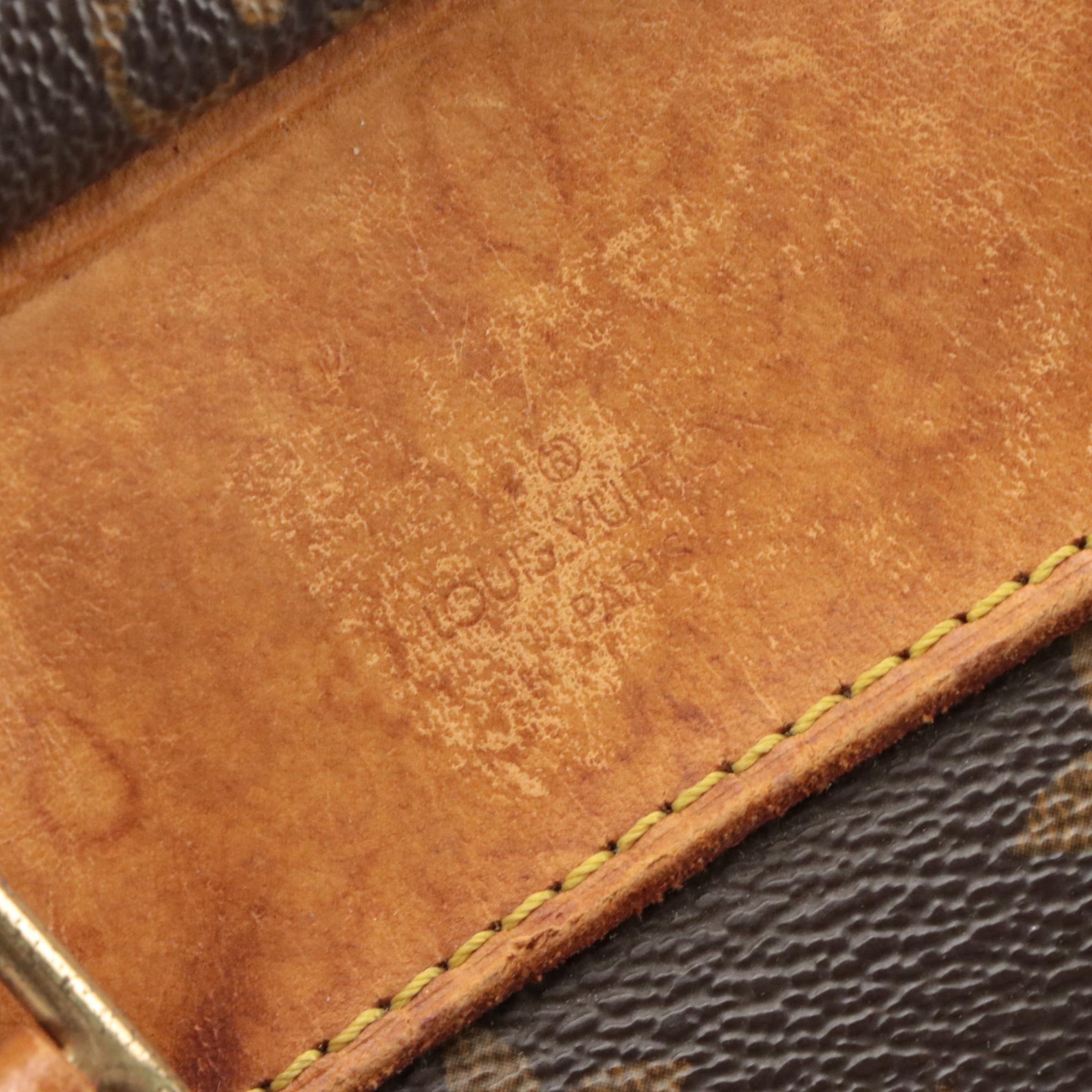 Louis Vuitton Deauville Handbag in Monogram Canvas and Vachetta Leather