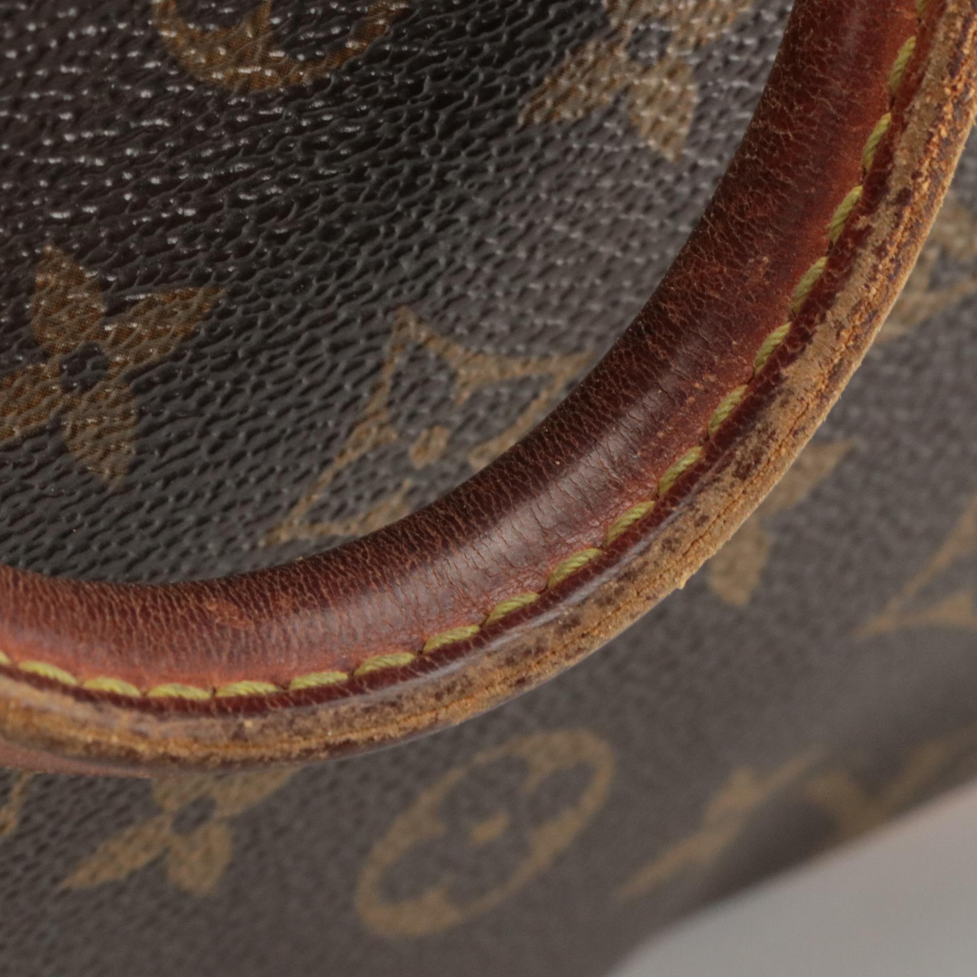Louis Vuitton Deauville Handbag in Monogram Canvas and Vachetta Leather