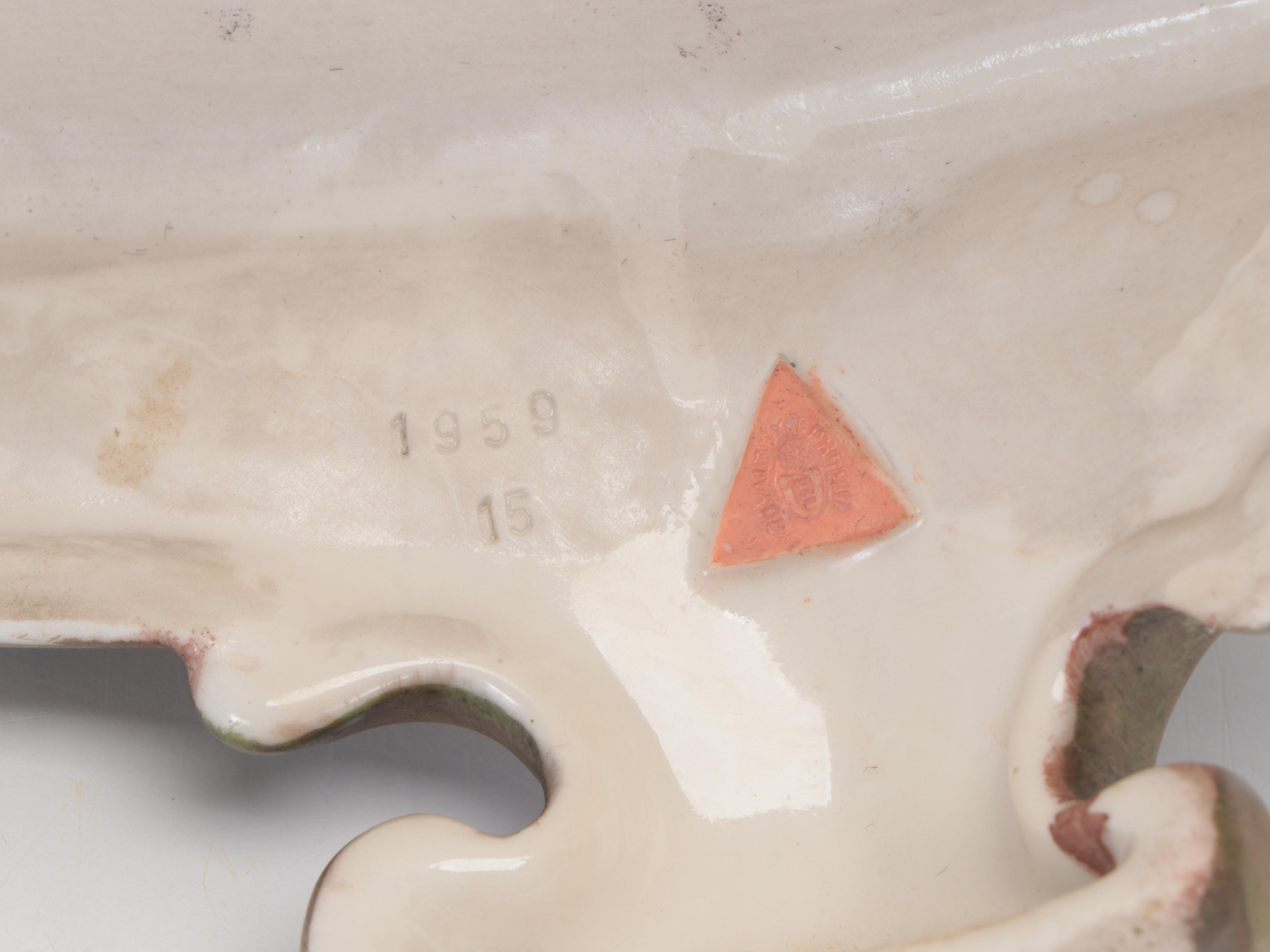 Royal Dux Porcelain Figural Group, 1912–1951