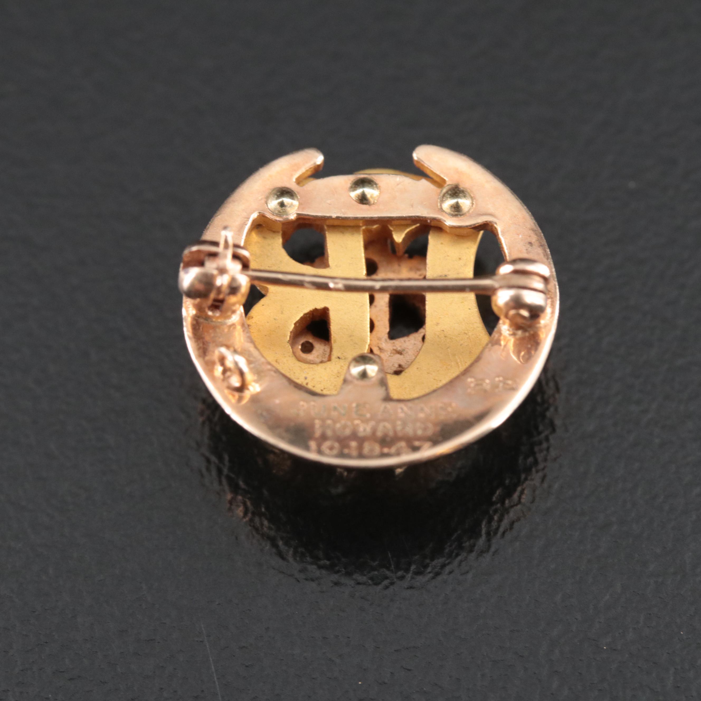 Vintage 10K Gamma Phi Beta Sorority Pearl and Enamel Pin