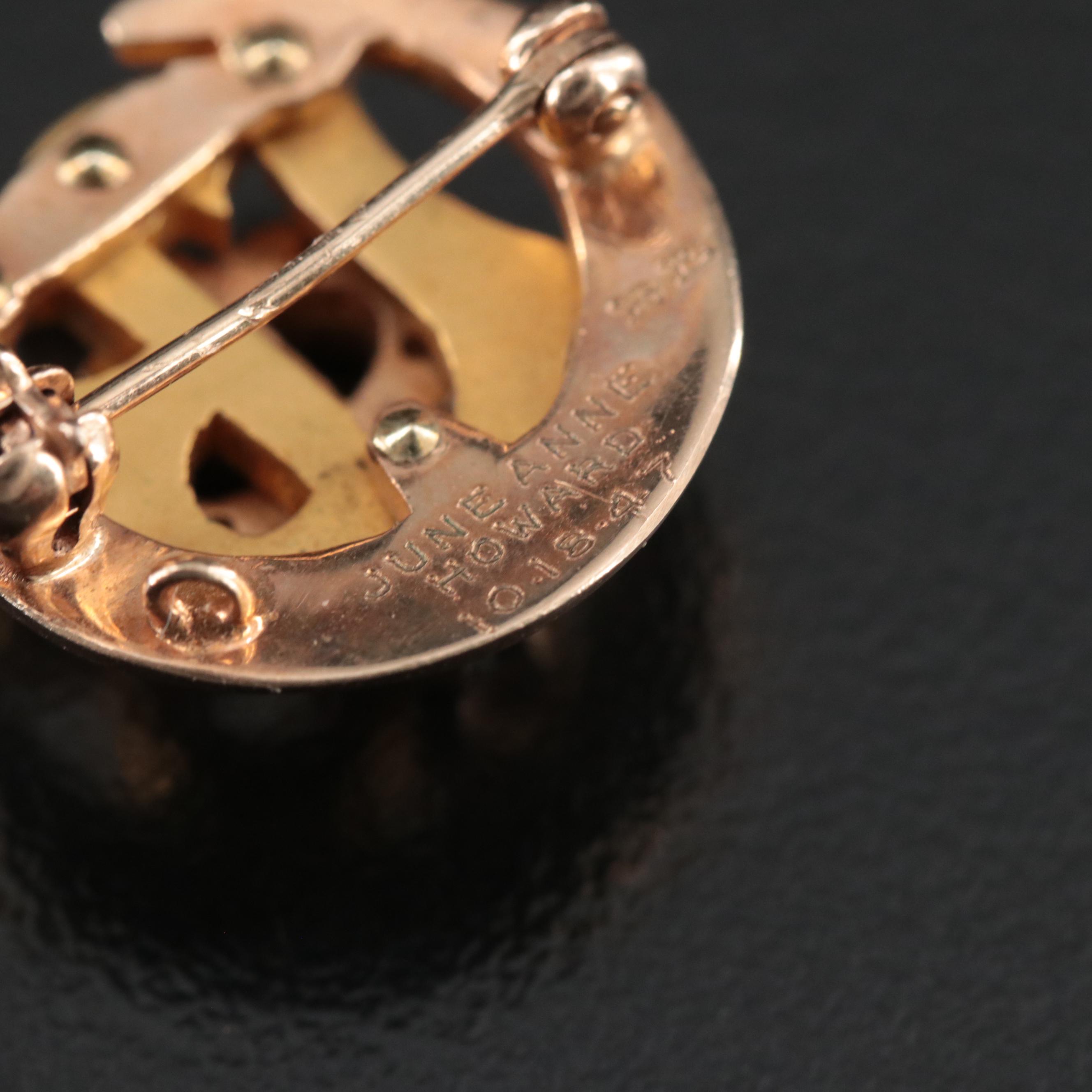 Vintage 10K Gamma Phi Beta Sorority Pearl and Enamel Pin