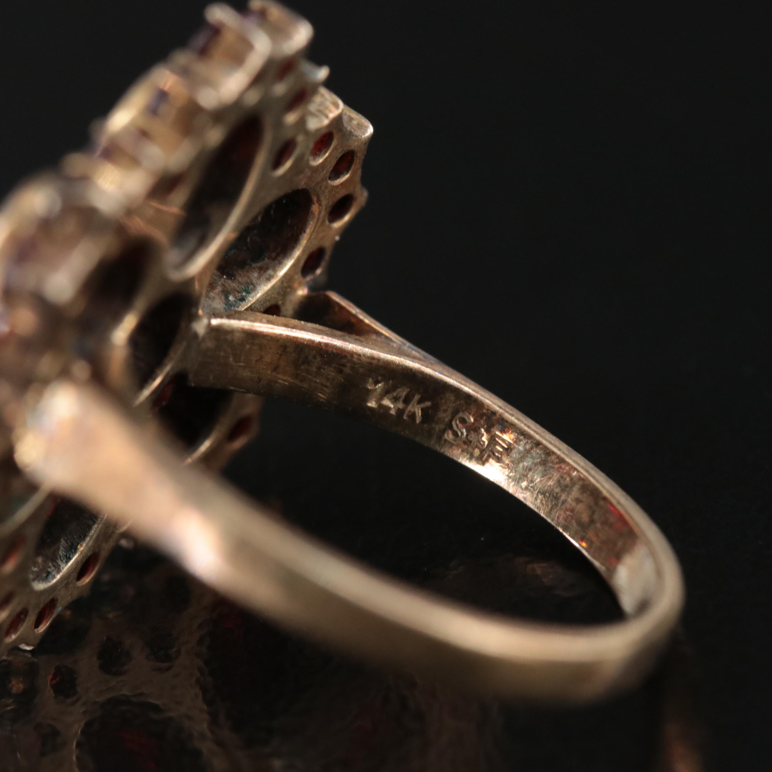 Vintage 14K Garnet Cluster Ring