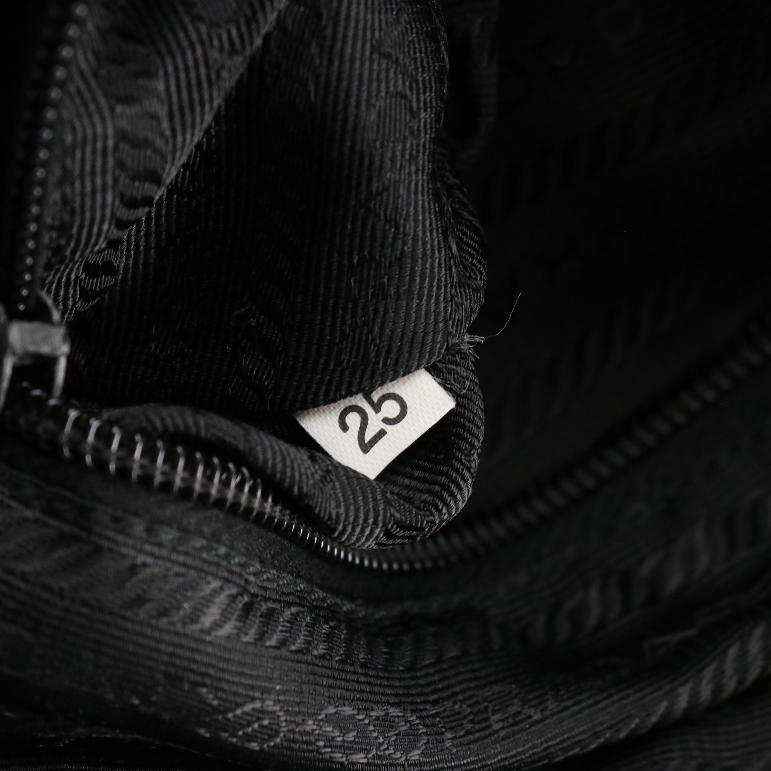 Prada Black Tessuto Nylon Crossbody Bag with Saffiano Leather Trim