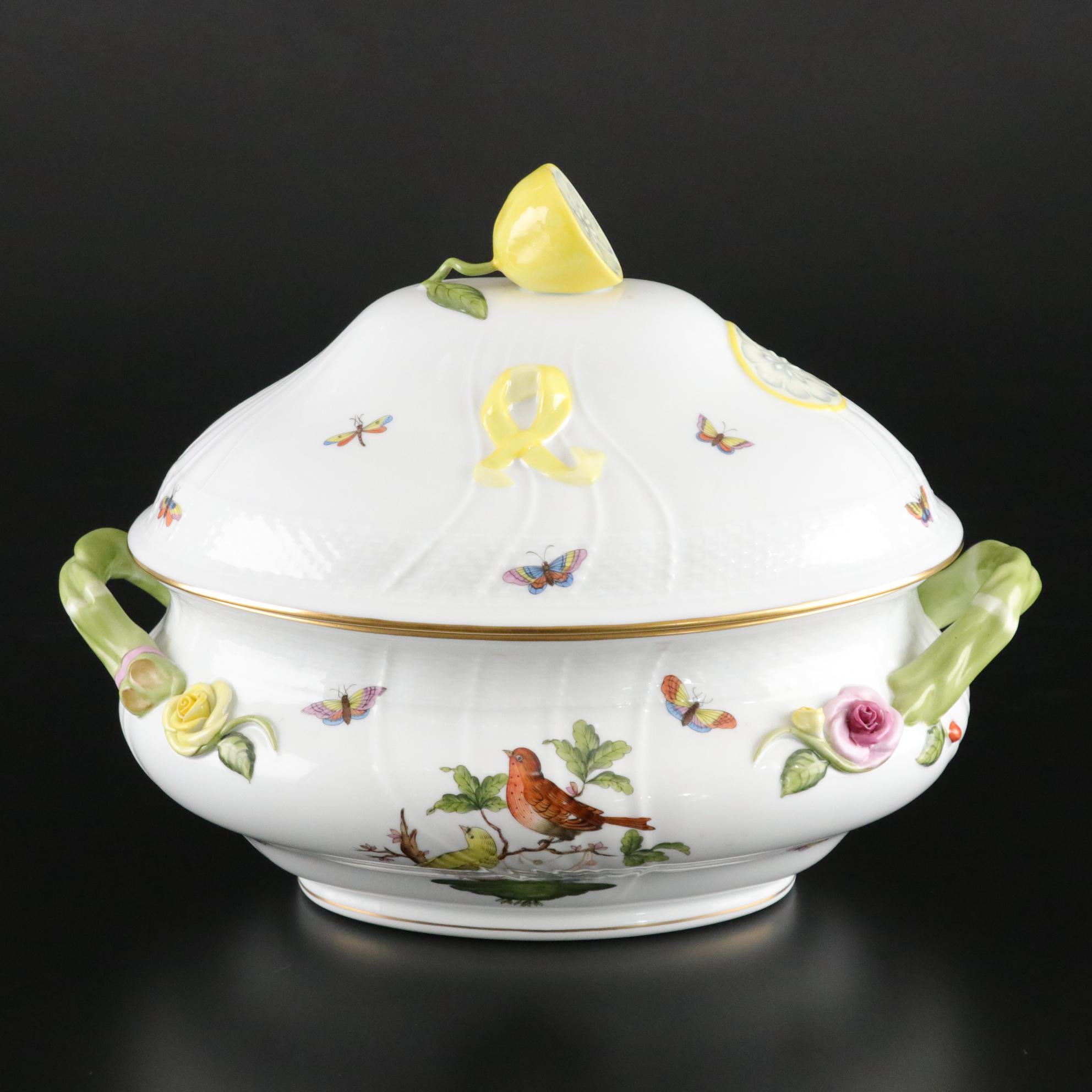 Herend Porcelain "Rothschild Bird" Lidded Oval Soup Tureen with Lemon Finial