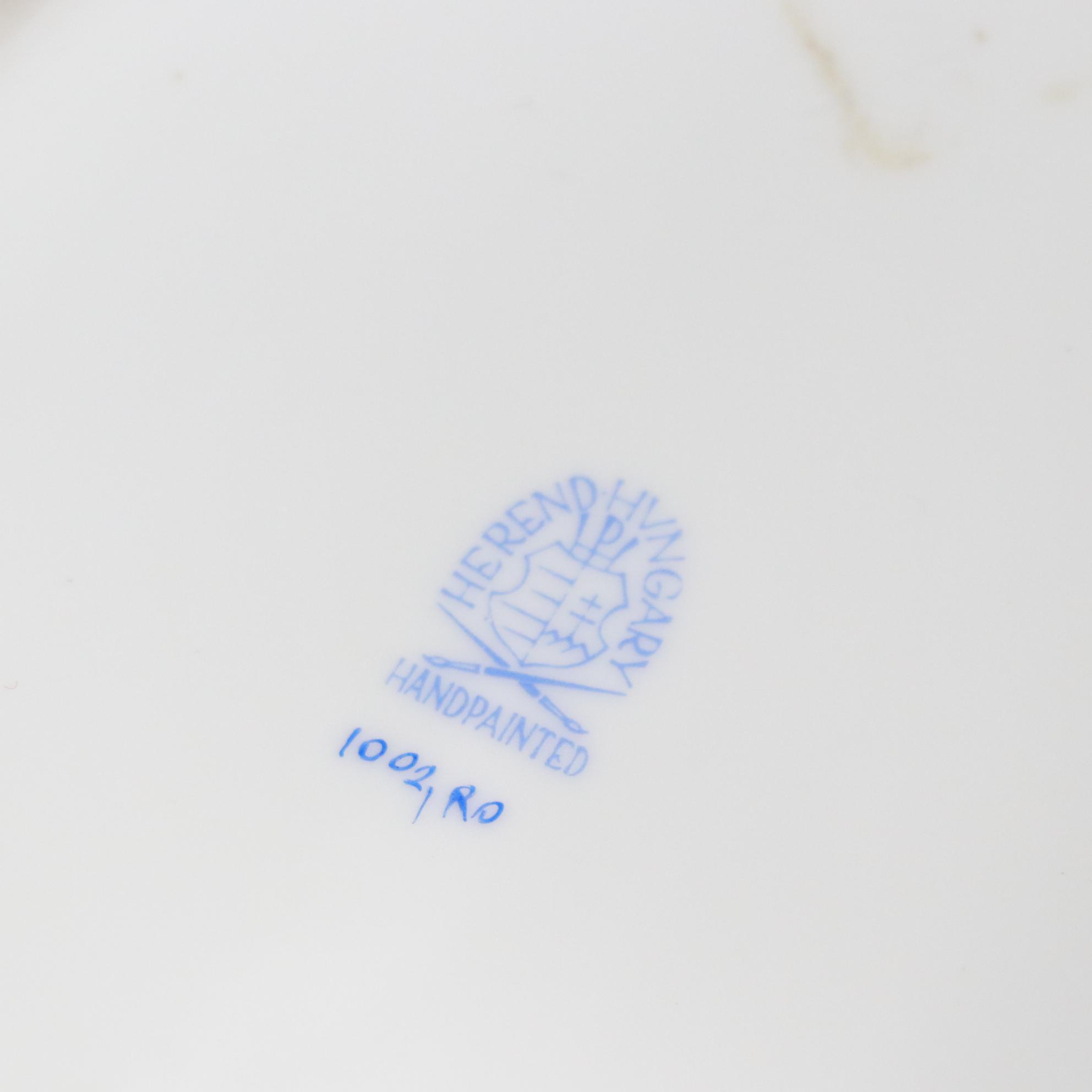 Herend Porcelain "Rothschild Bird" Lidded Oval Soup Tureen with Lemon Finial