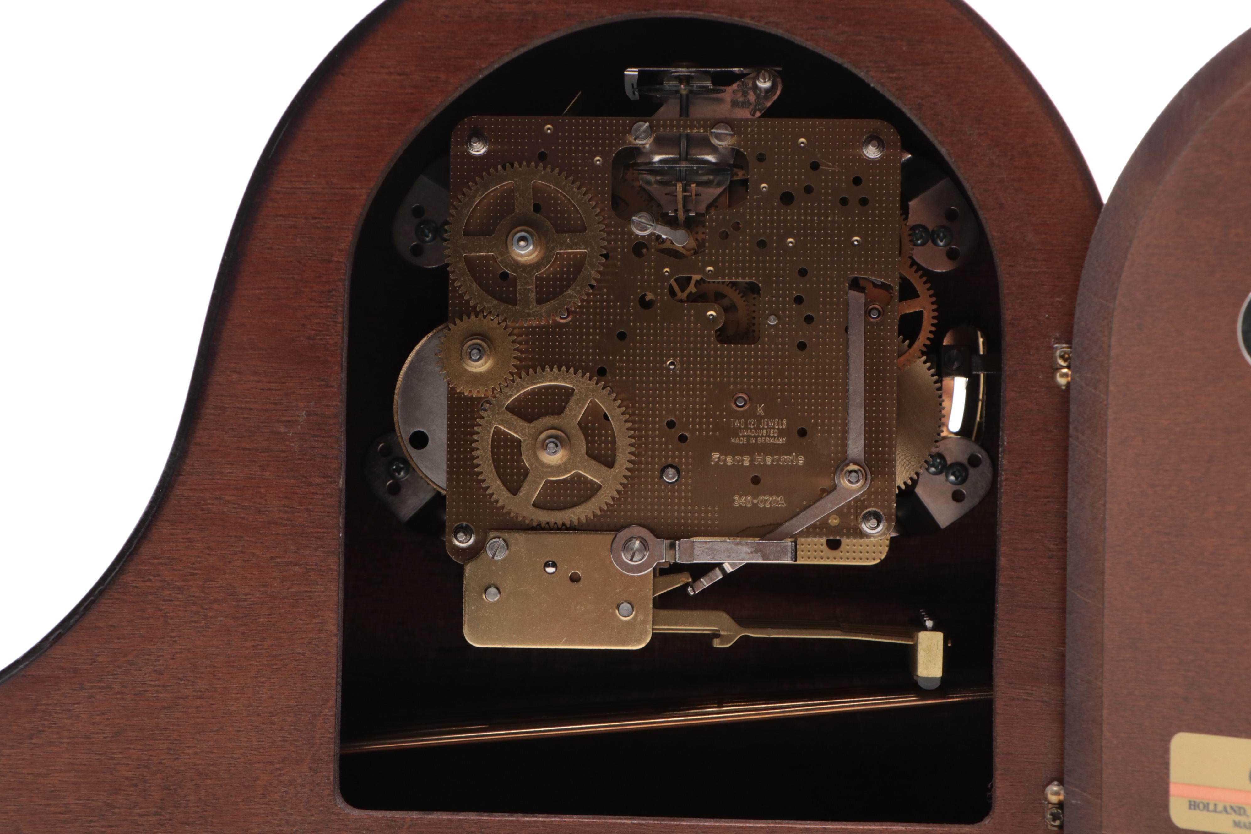 Sligh Wooden Mantel Clock, Late 20th Century