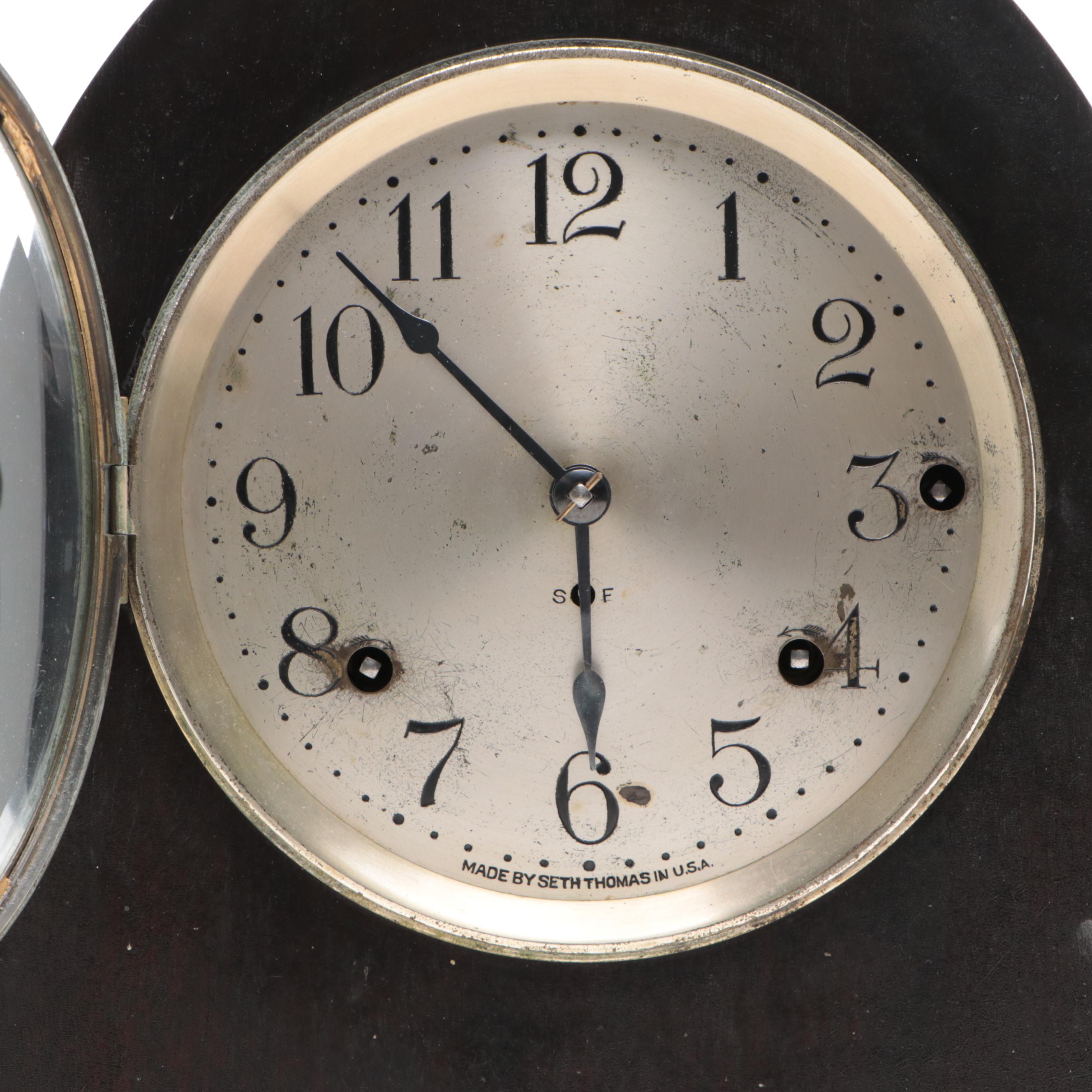 Seth Thomas Wooden Beehive Mantel Clock, Mid-20th Century