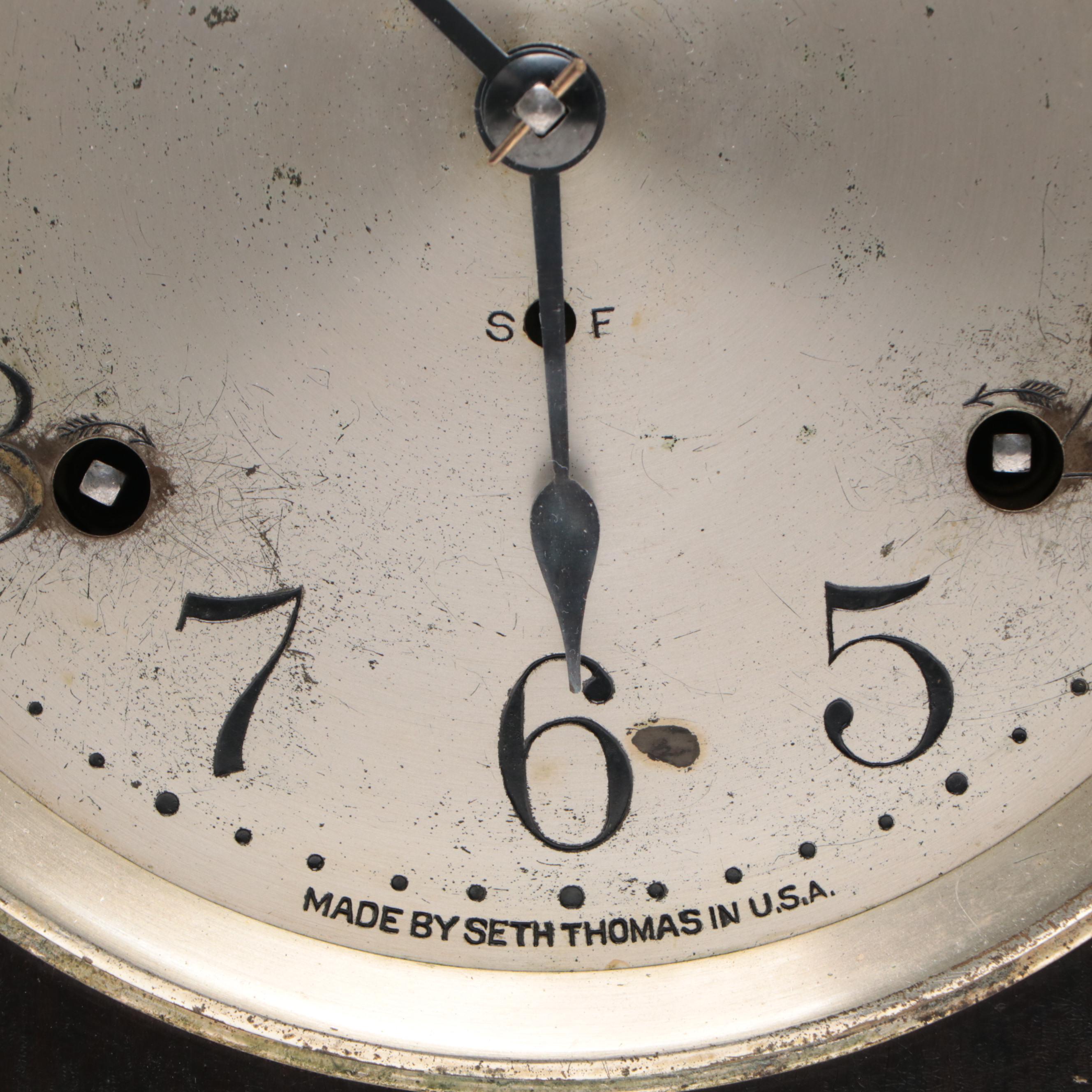 Seth Thomas Wooden Beehive Mantel Clock, Mid-20th Century