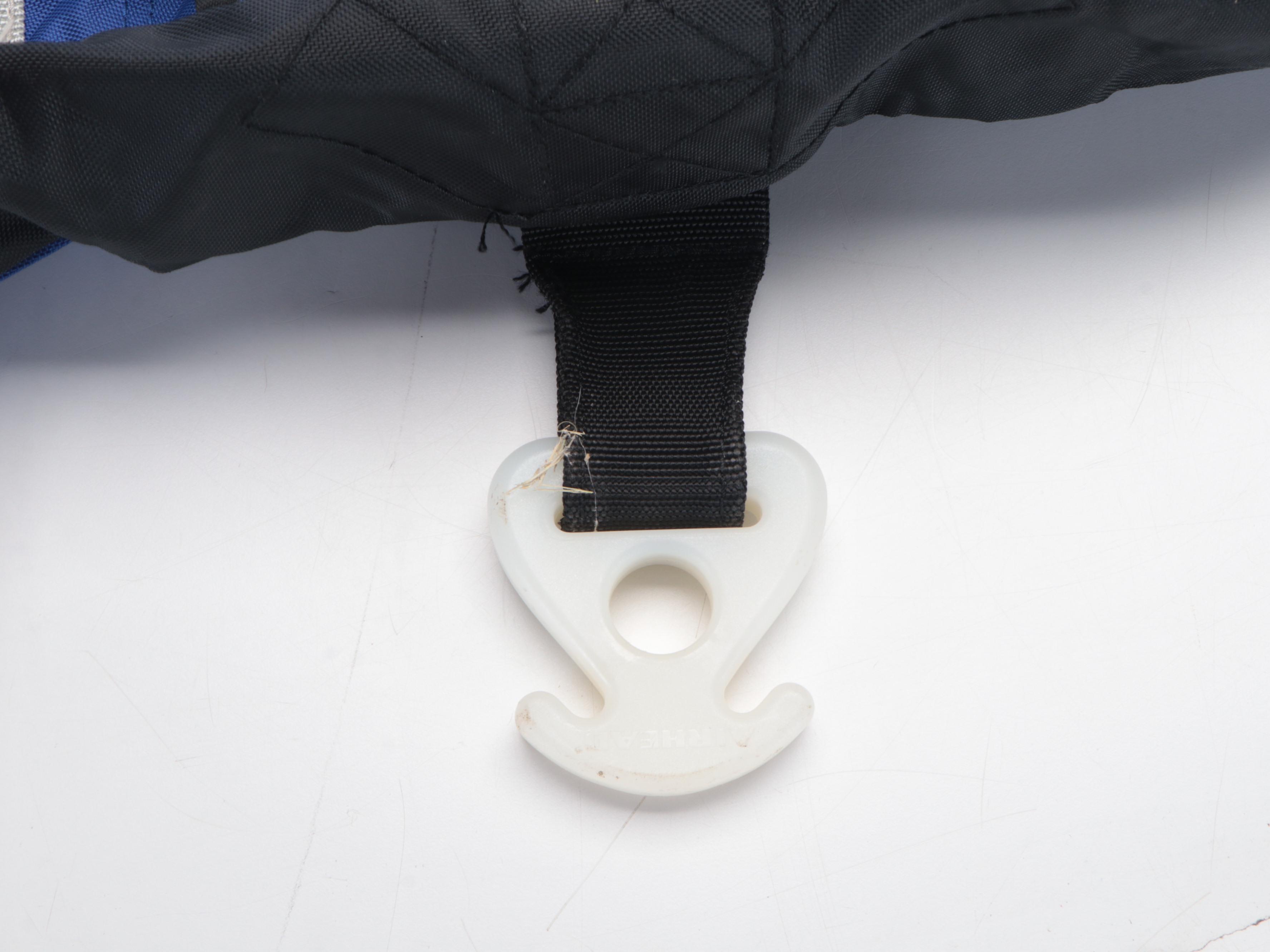 Airhead "Rampage" Towable Inflatable Tube with Rope