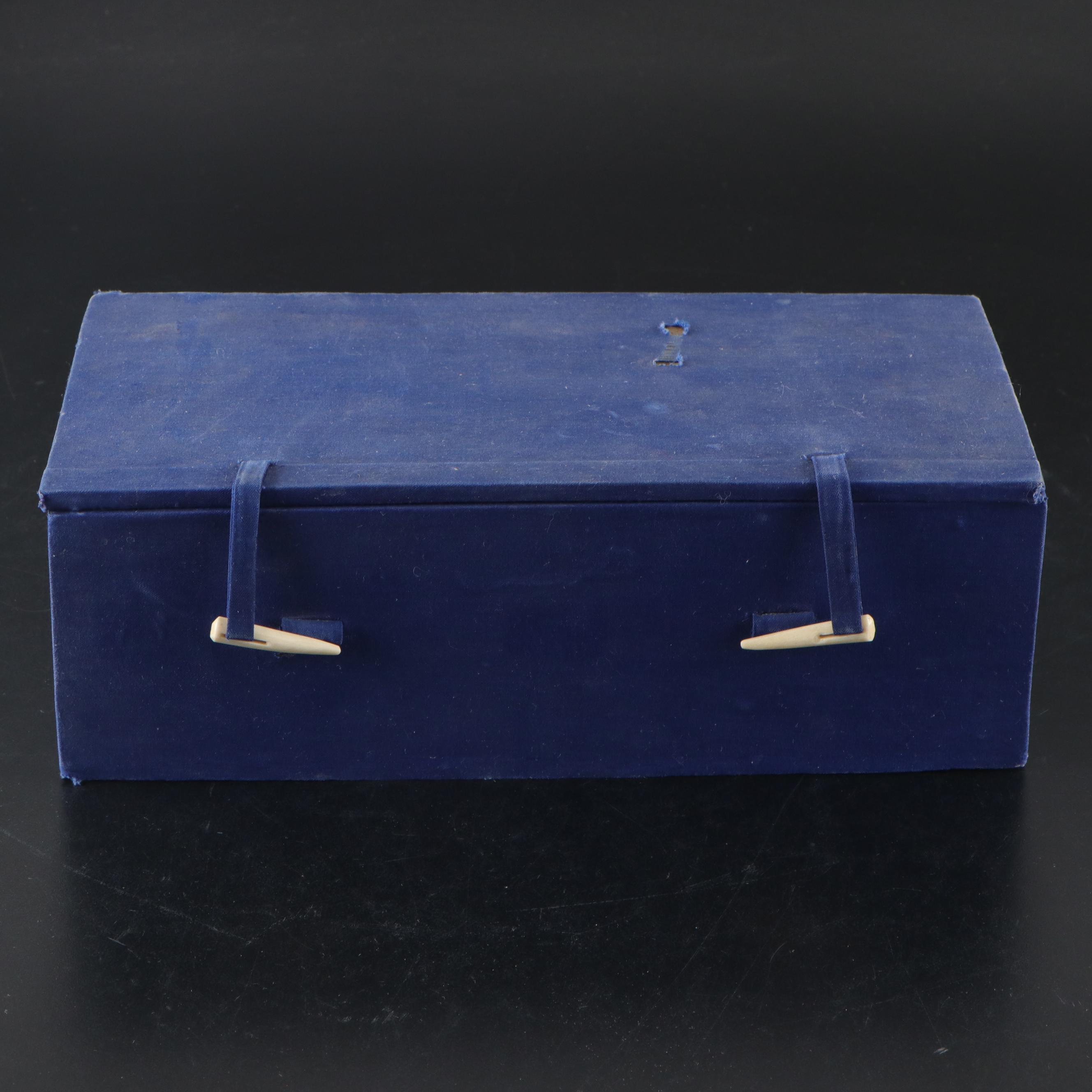 Chinese Hand-Carved Nephrite Flying Cranes Figurine in Display Box