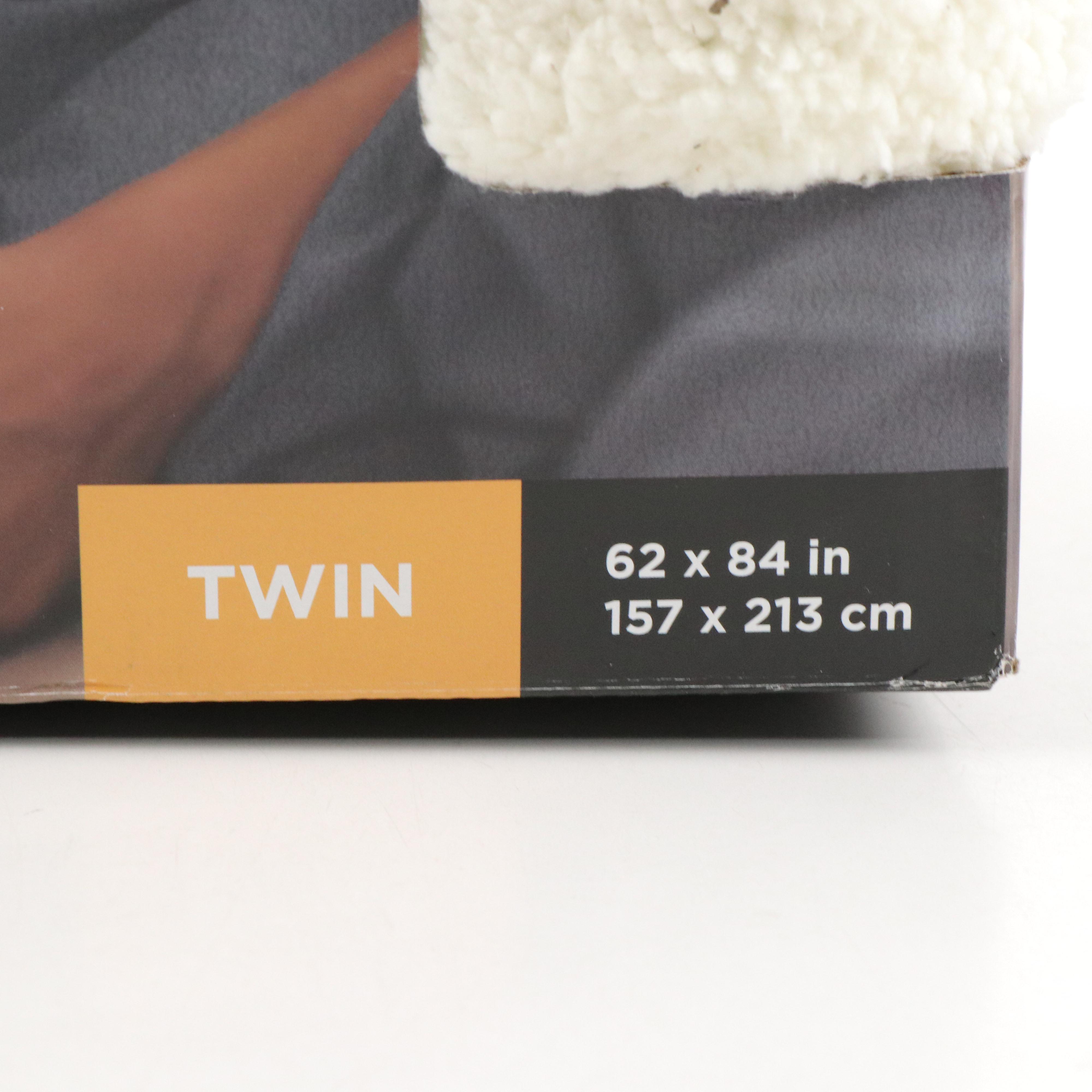 Twin Size Biddeford Micro Mink Sherpa Heated Blanket in Original Box