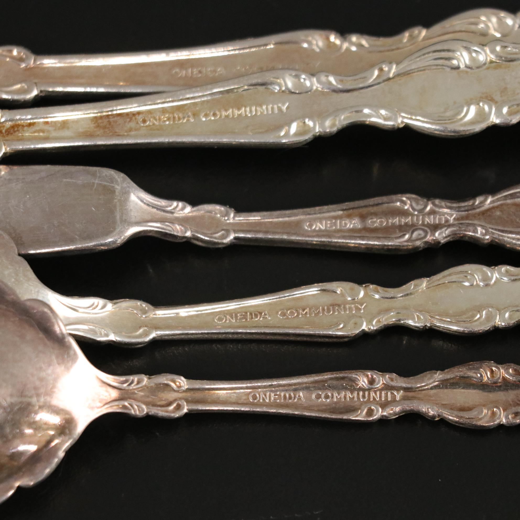 Oneida Community "Arbor Rose - True  Rose" Stainless  Steel Flatware Service