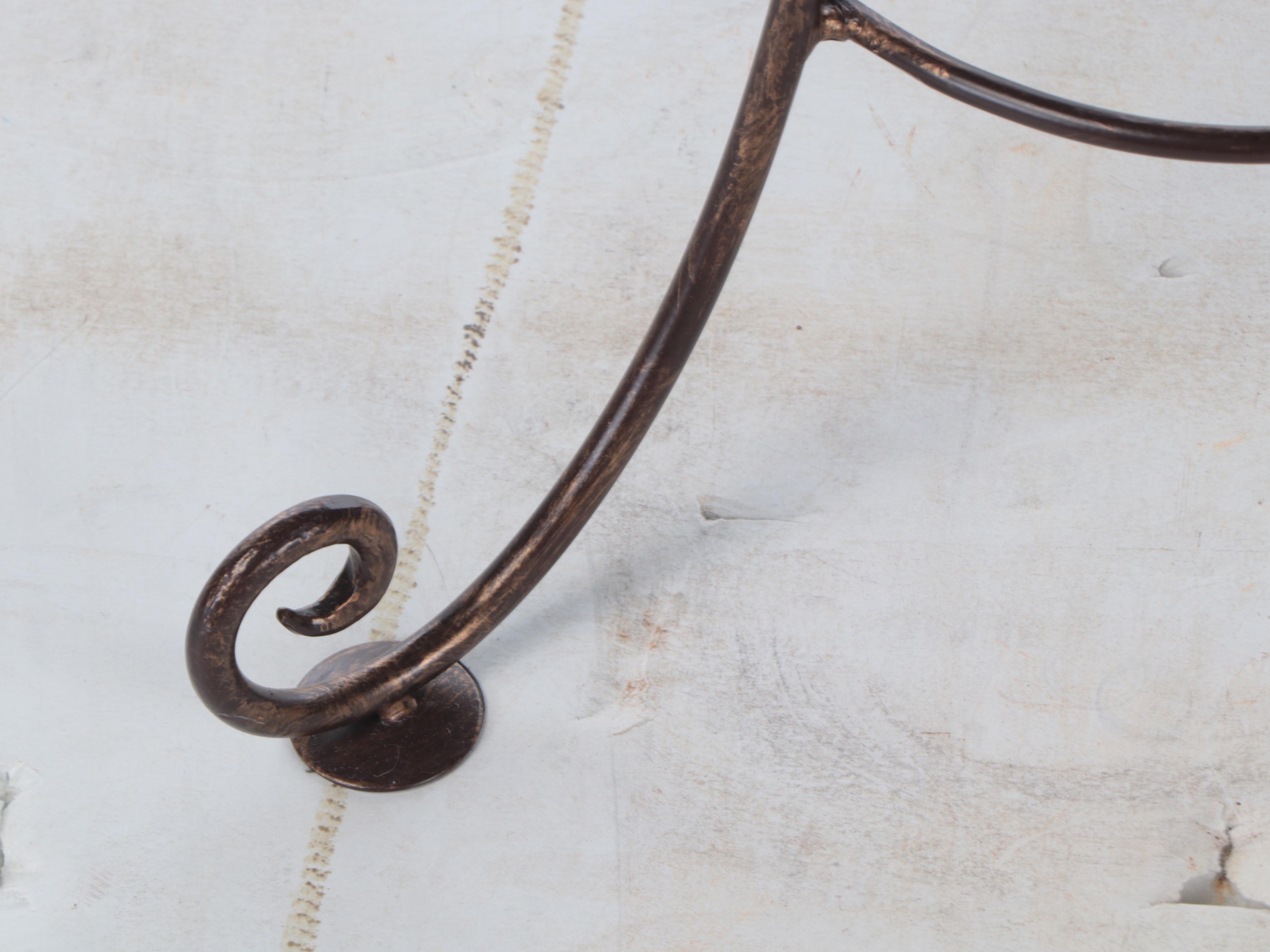 Crackle Amber Glass Vase in Metal Tripod Stand