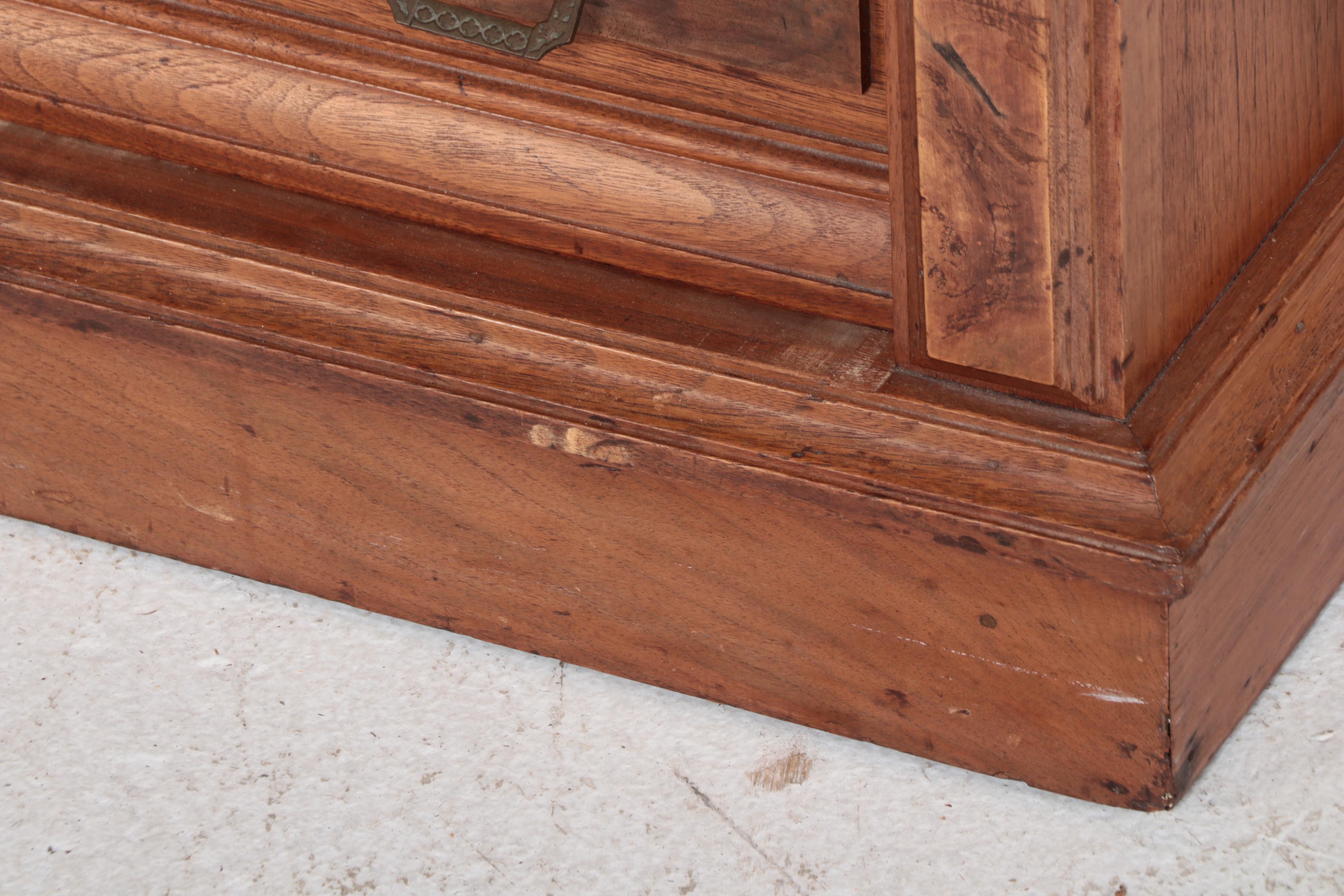 Victorian Carved Walnut and Burl Wood Cabinet Bookcase, 19th Century