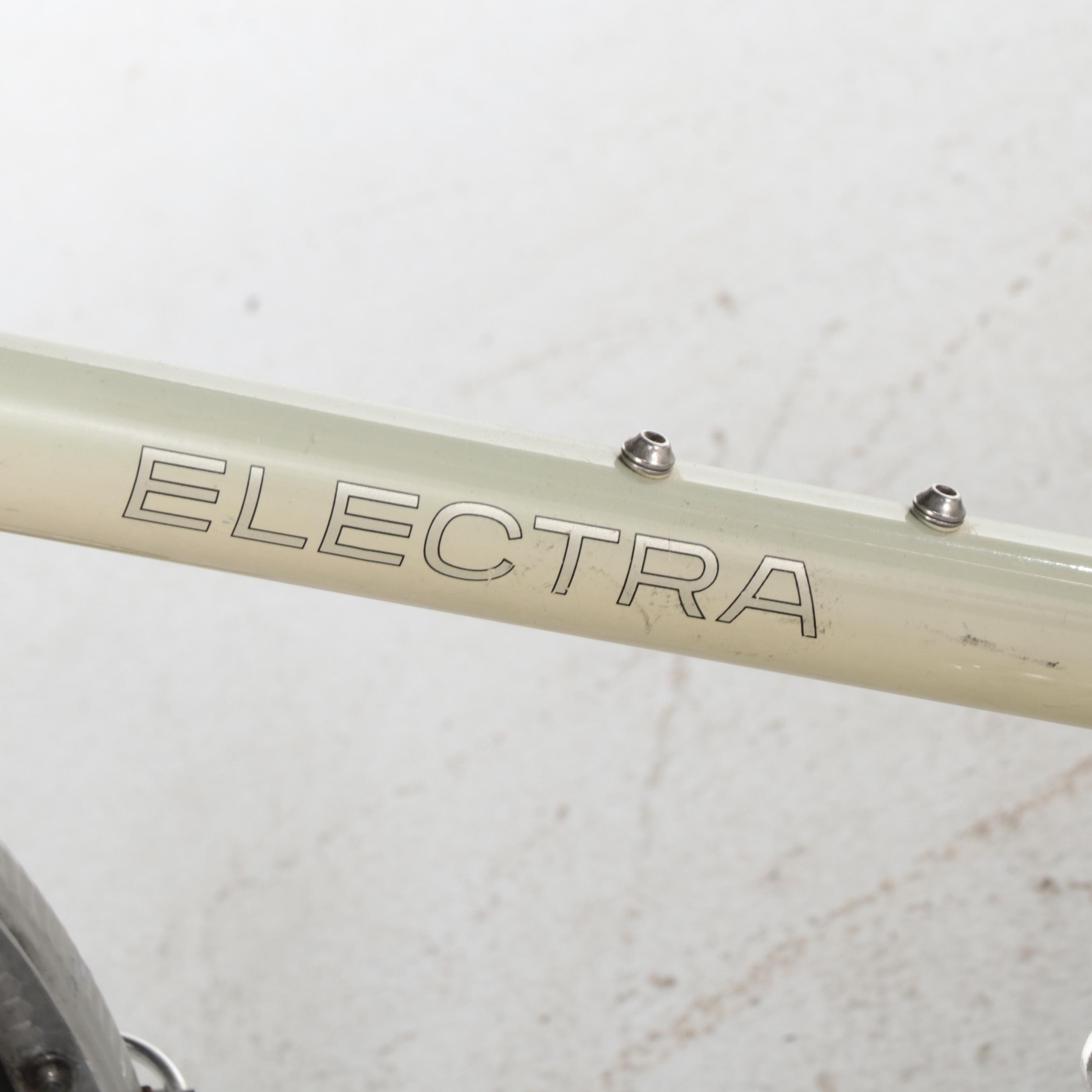 Electra Ticino 8D Cruiser Bicycle in Cream with Fenders, Custom Tires, Vintage