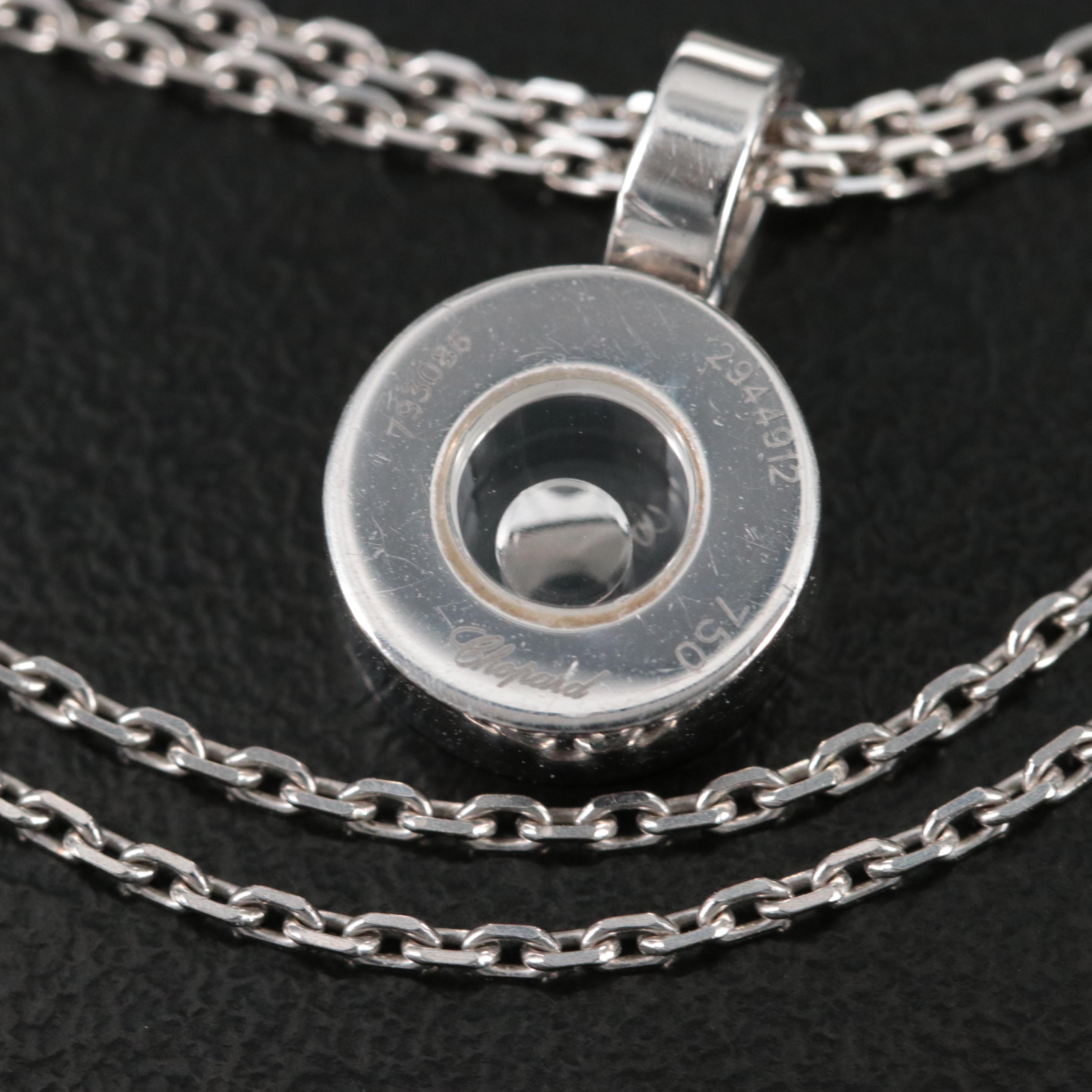 Chopard Happy Diamond Icons 18K Diamond Solitaire Circle Pendant Necklace