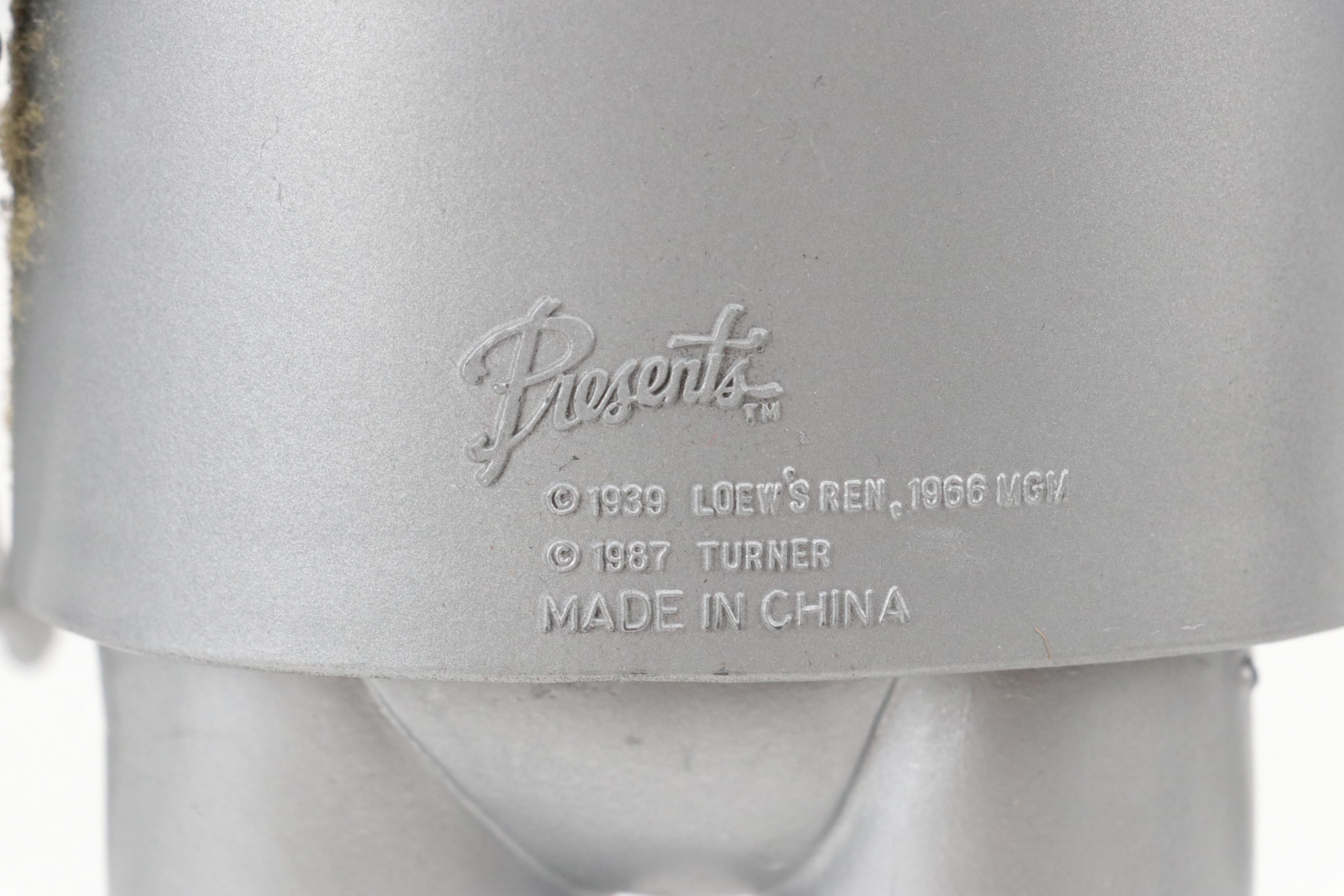 Presents Wizard of Oz "Lion," "Scarecrow," "Tin Man" and More with Other Doll