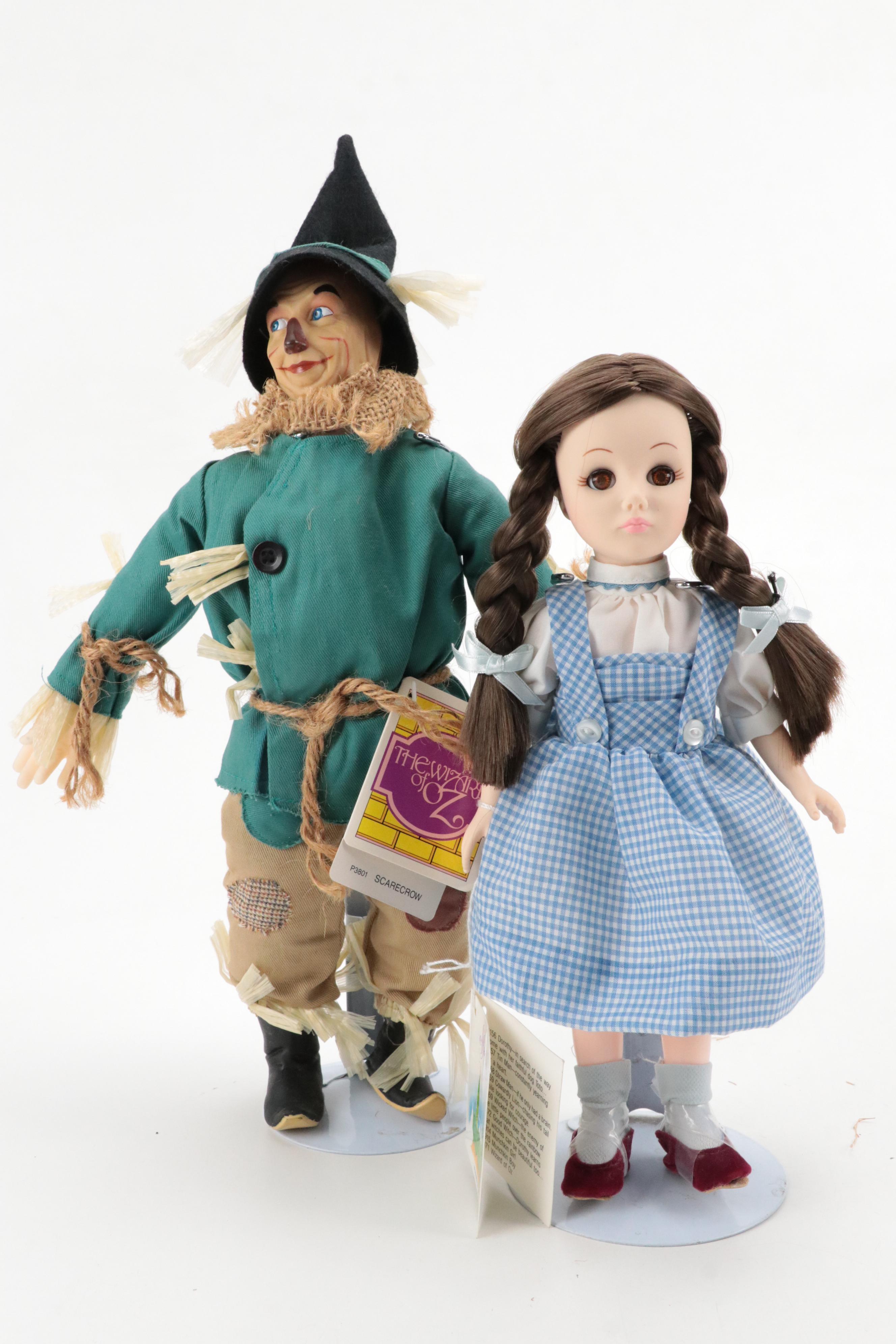 Presents Wizard of Oz "Lion," "Scarecrow," "Tin Man" and More with Other Doll