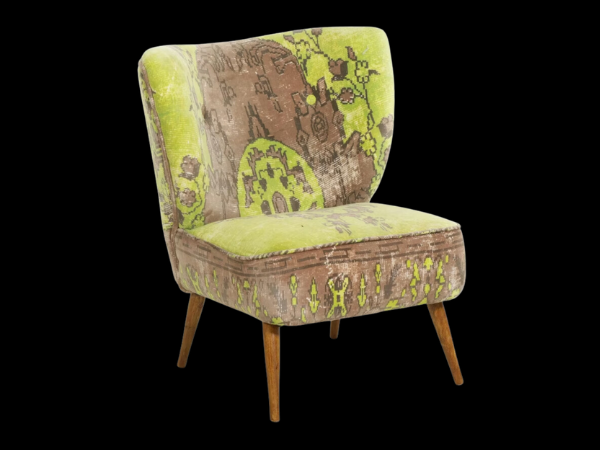 Art, Jewelry, Vintage Tableware, Décor & More