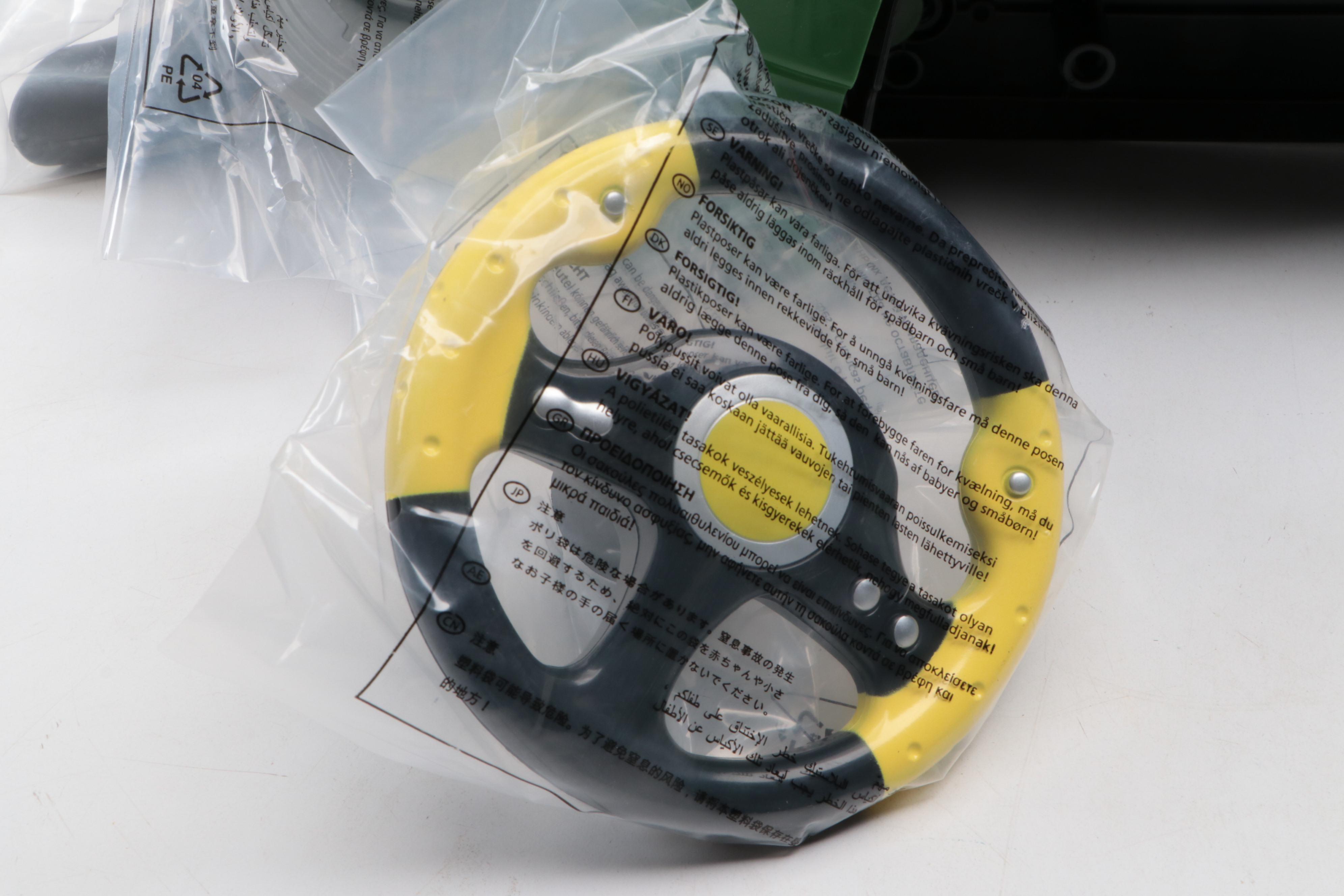 John Deere Toy Tractor Repair Playset, Contemporary