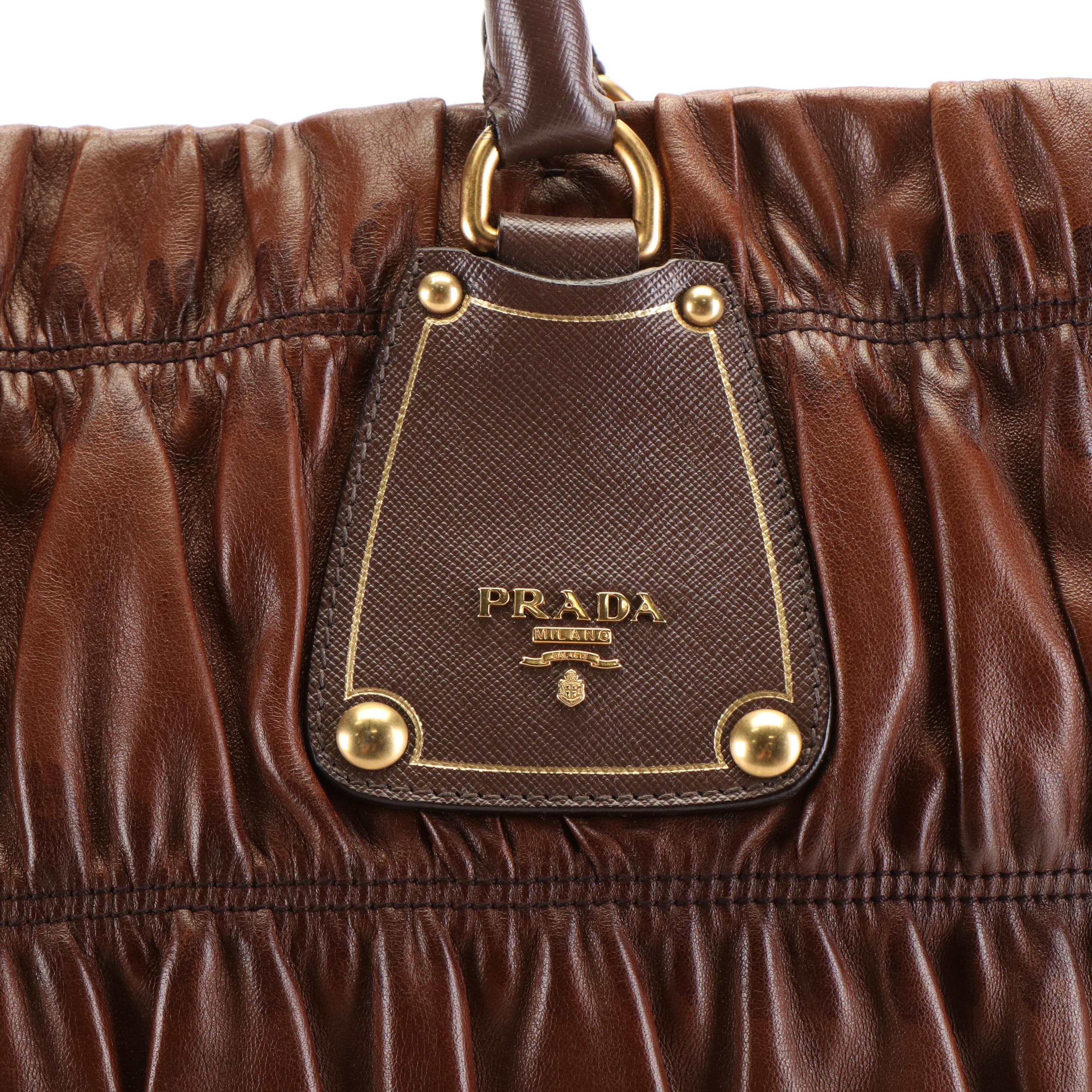 Prada Tote Bag in Brown Nappa Gaufre Leather