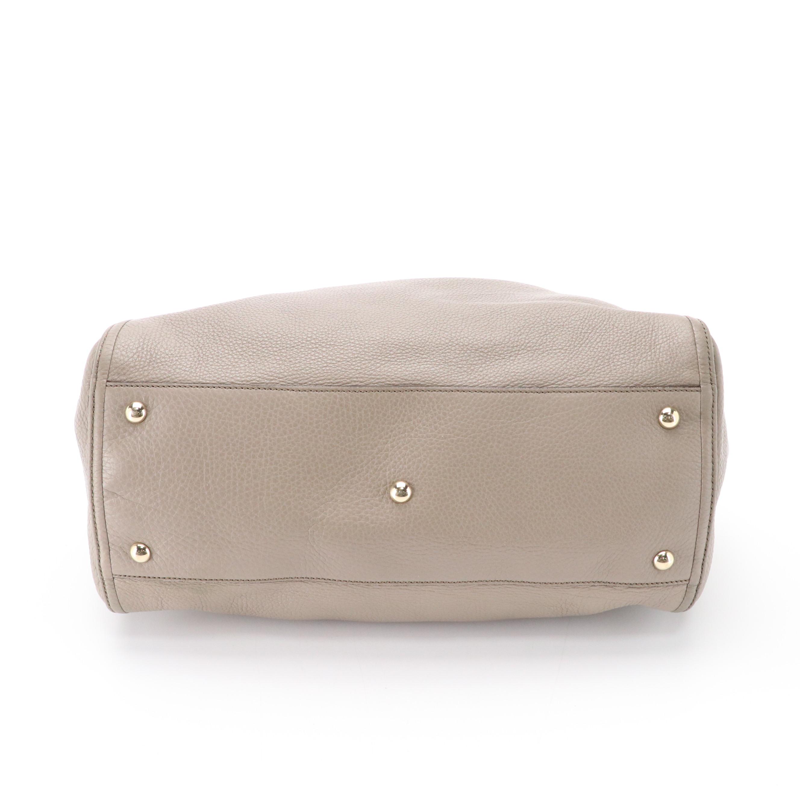 Gucci Soho Shoulder Bag in Grain Leather with Tassel Zip