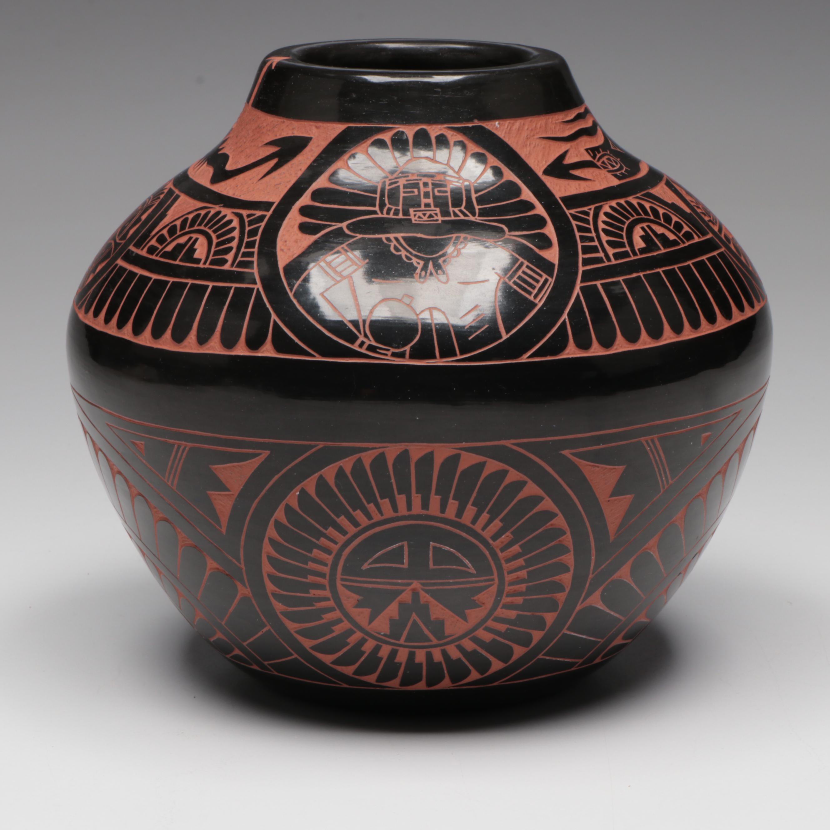 Tom and Sue Tapia San Juan Pueblo Sgraffito Art Pottery Vase
