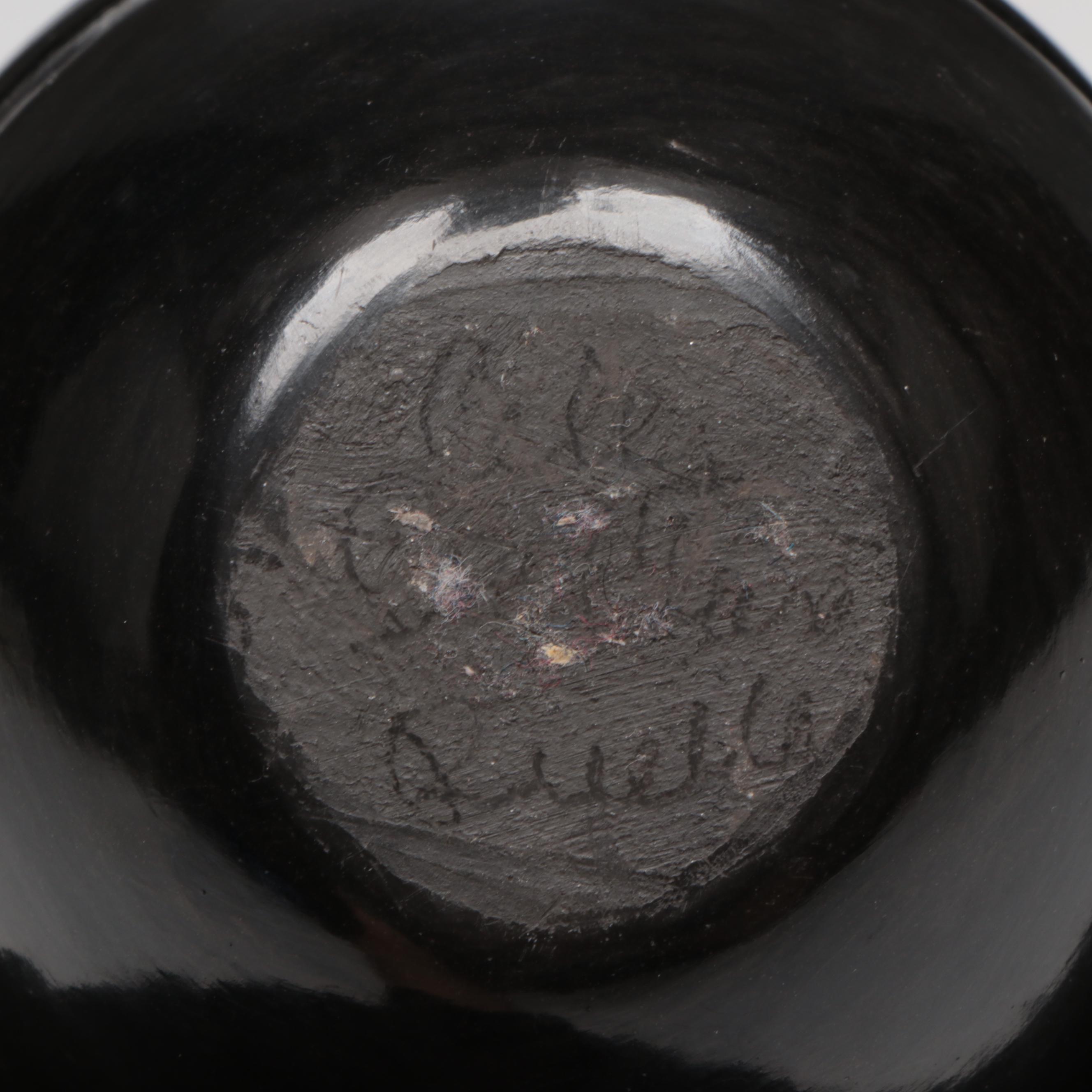 Celes Tafoya Santa Clara Pueblo Blackware Art Pottery Vase