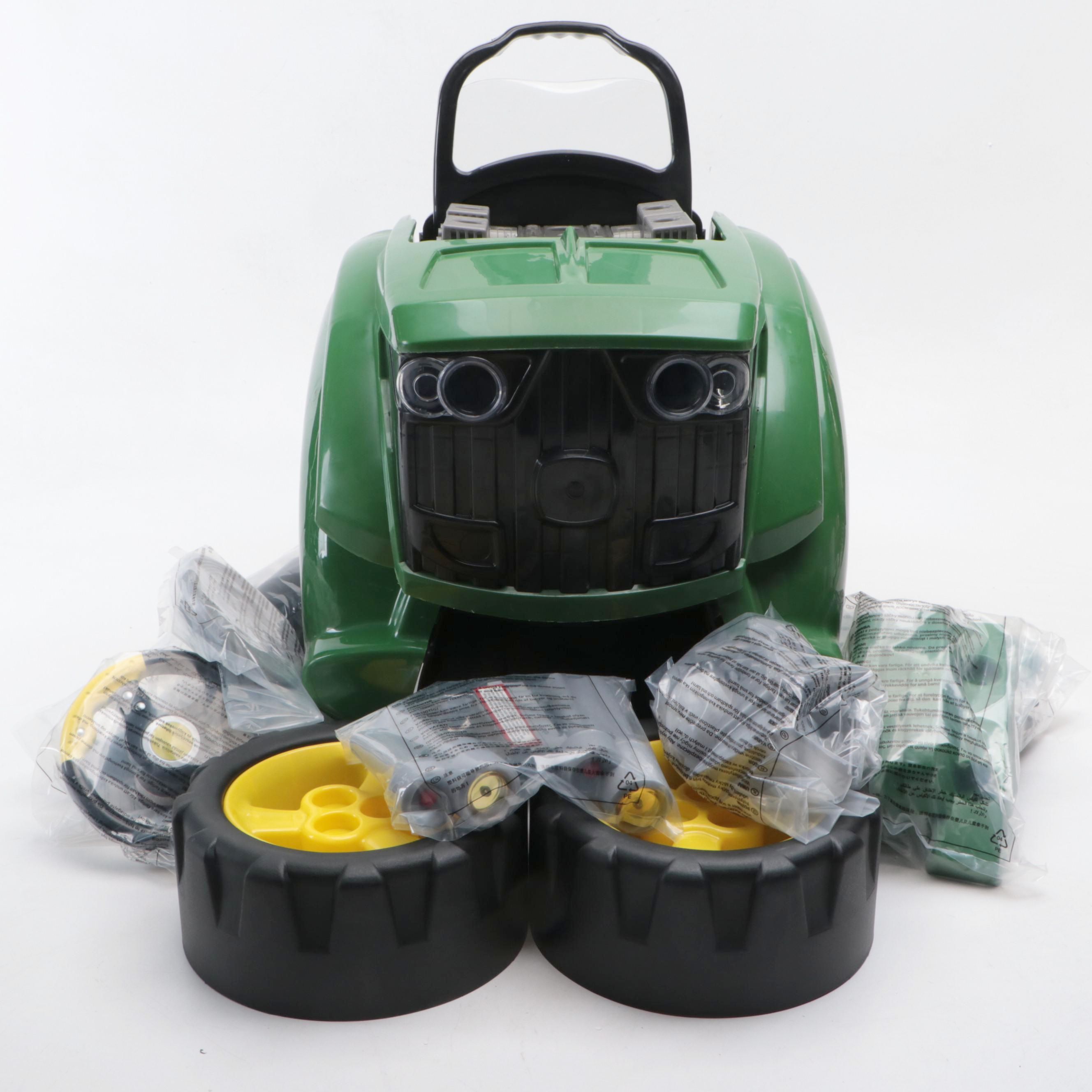 John Deere Toy Tractor Repair Playset, Contemporary