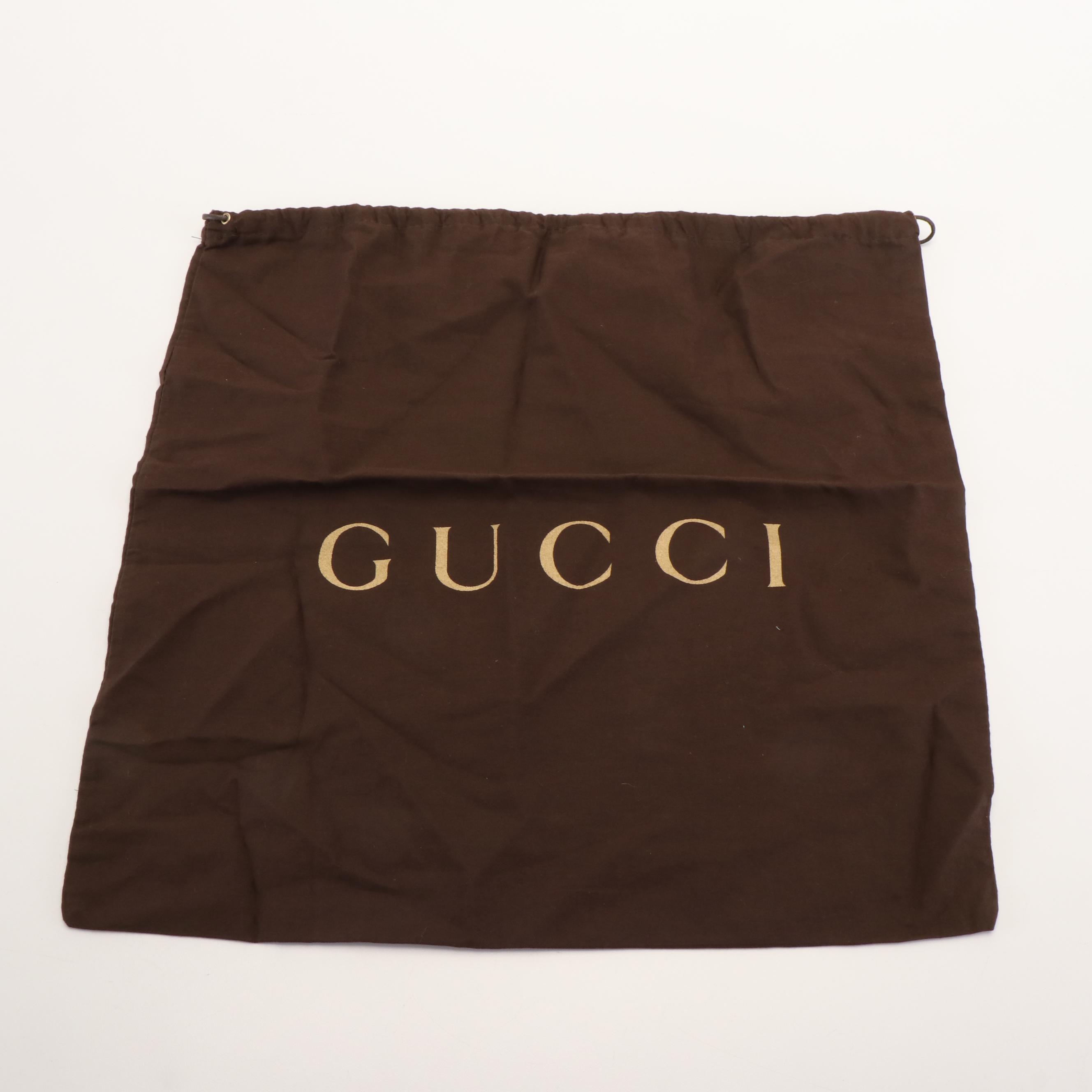 Gucci Soho Chain Zip Shoulder Bag in Nubuck Leather