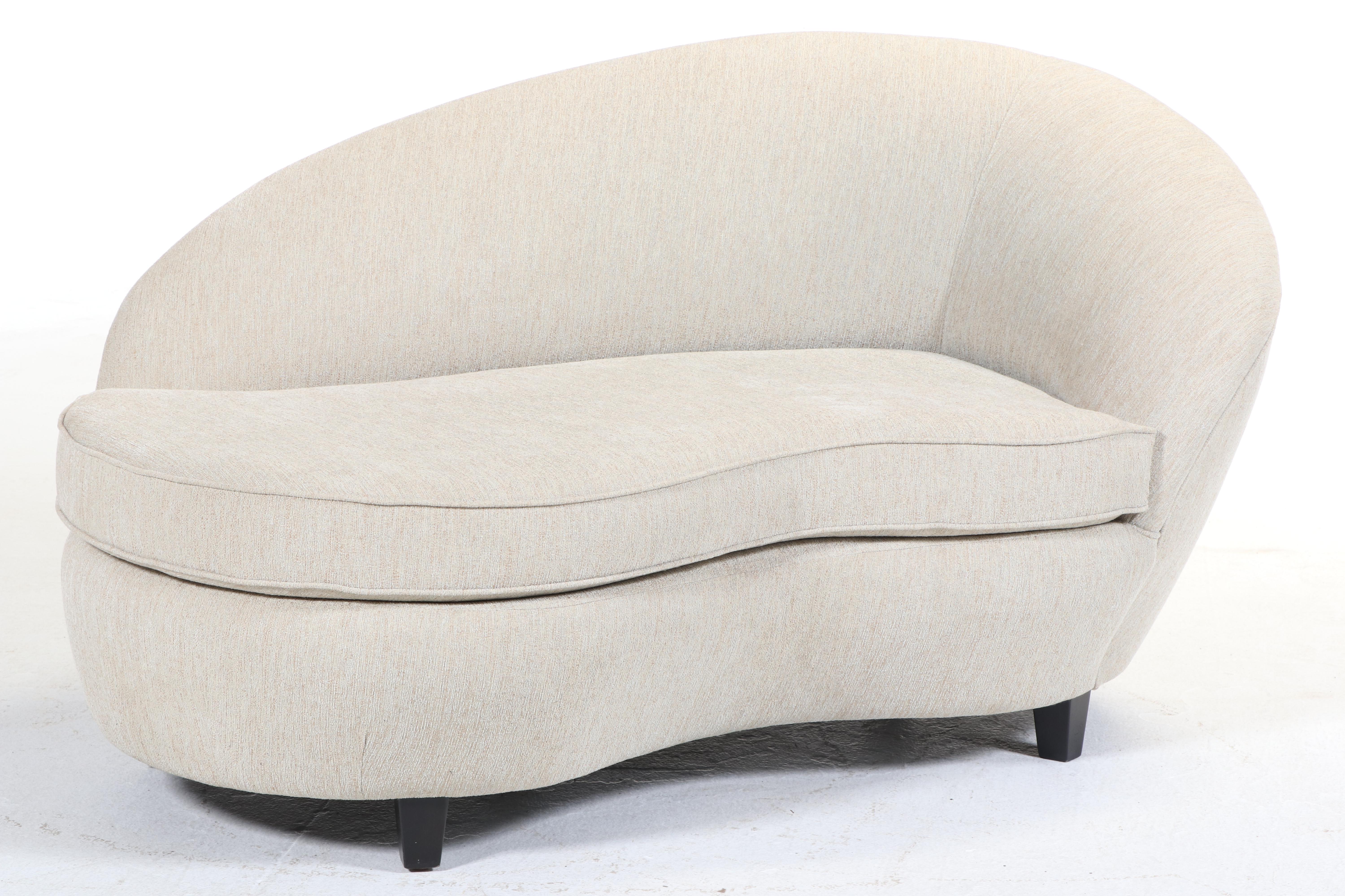 Postmodern Style Upholstered Kidney-Shaped Chaise