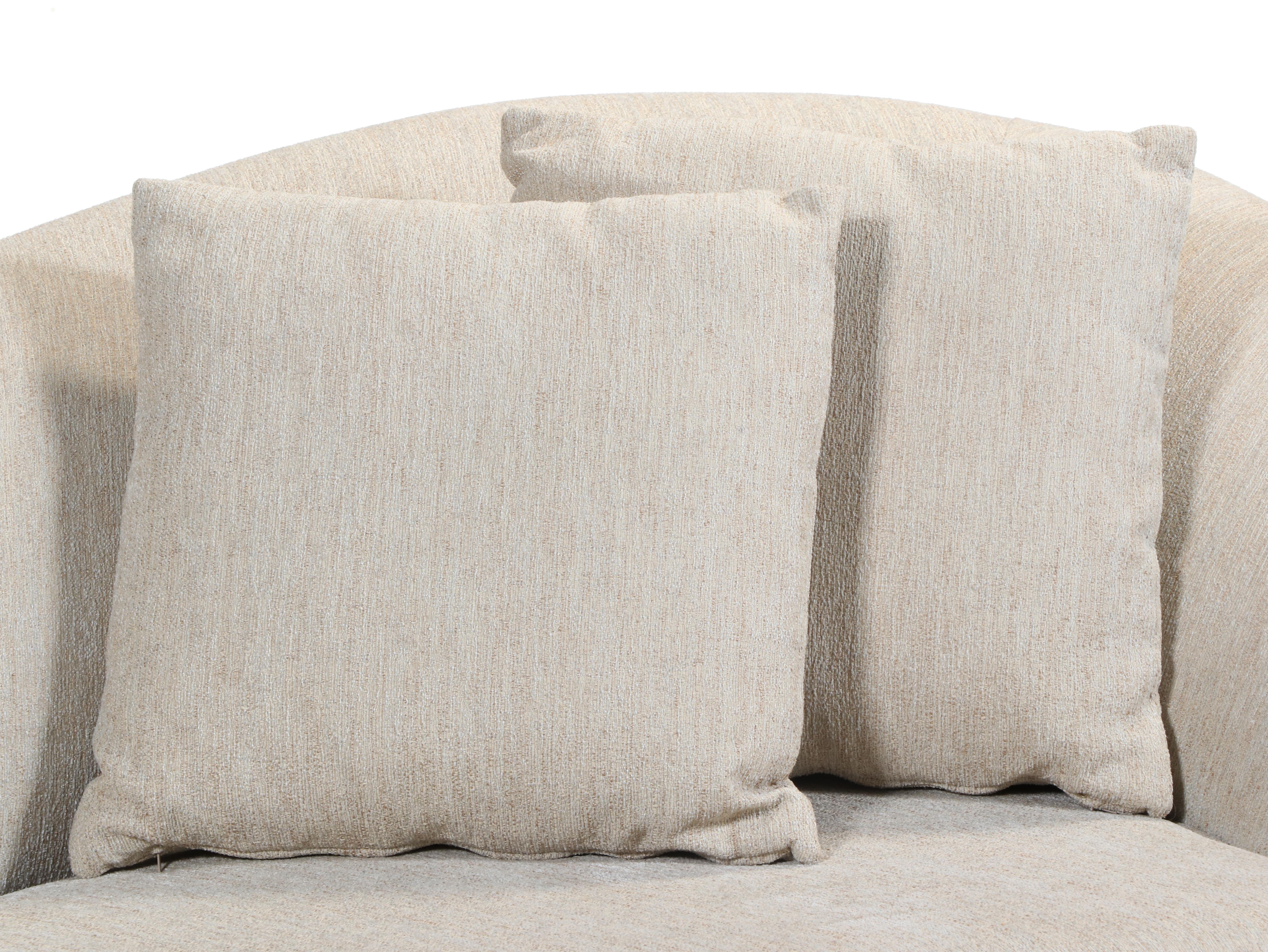 Postmodern Style Upholstered Kidney-Shaped Chaise