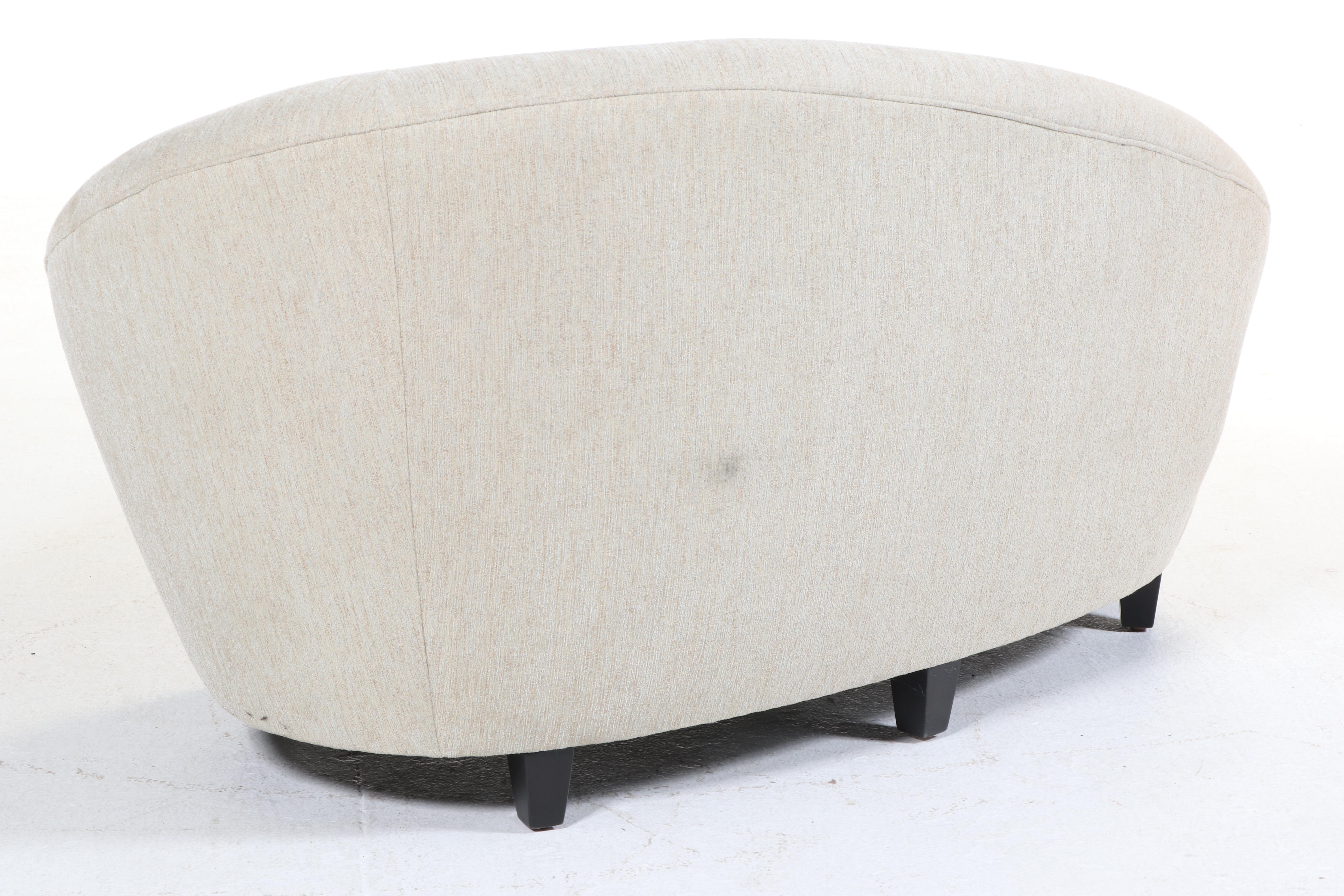Postmodern Style Upholstered Kidney-Shaped Chaise