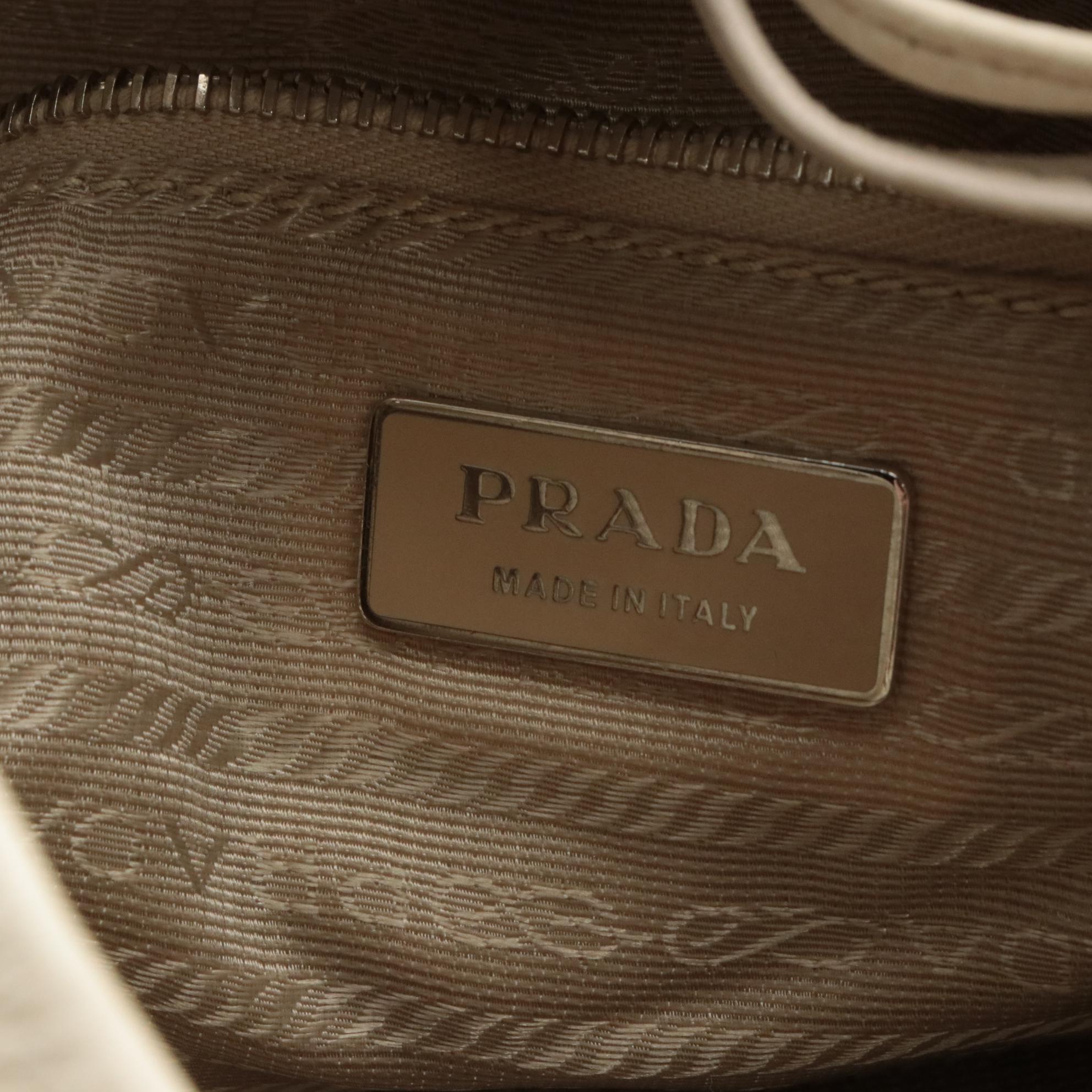 Prada Drawstring Bucket Shoulder Bag in White Grained Leather