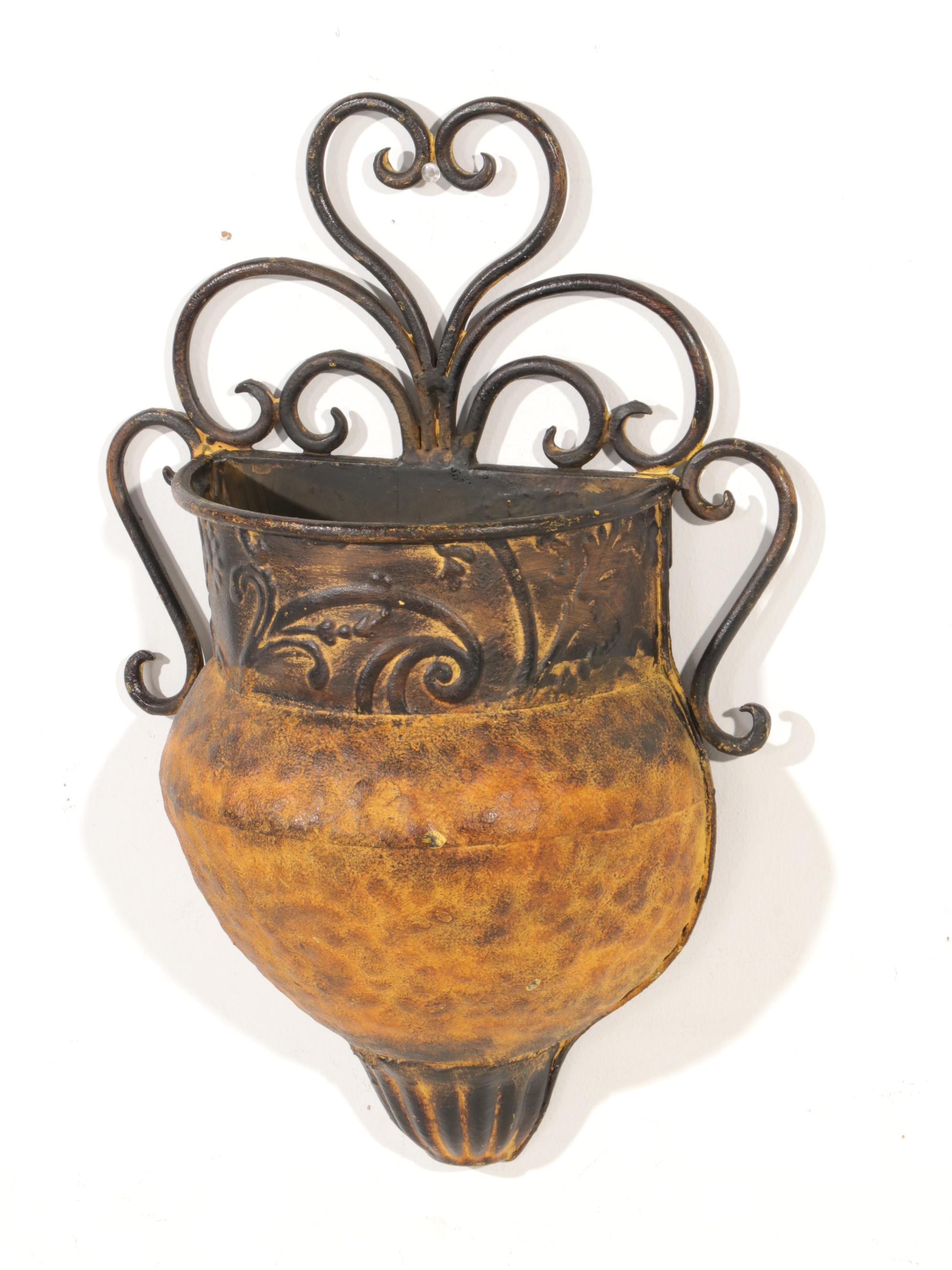 Grape Motif Plate Display Wall Rack, Picture Frame, and Other Wall Decor