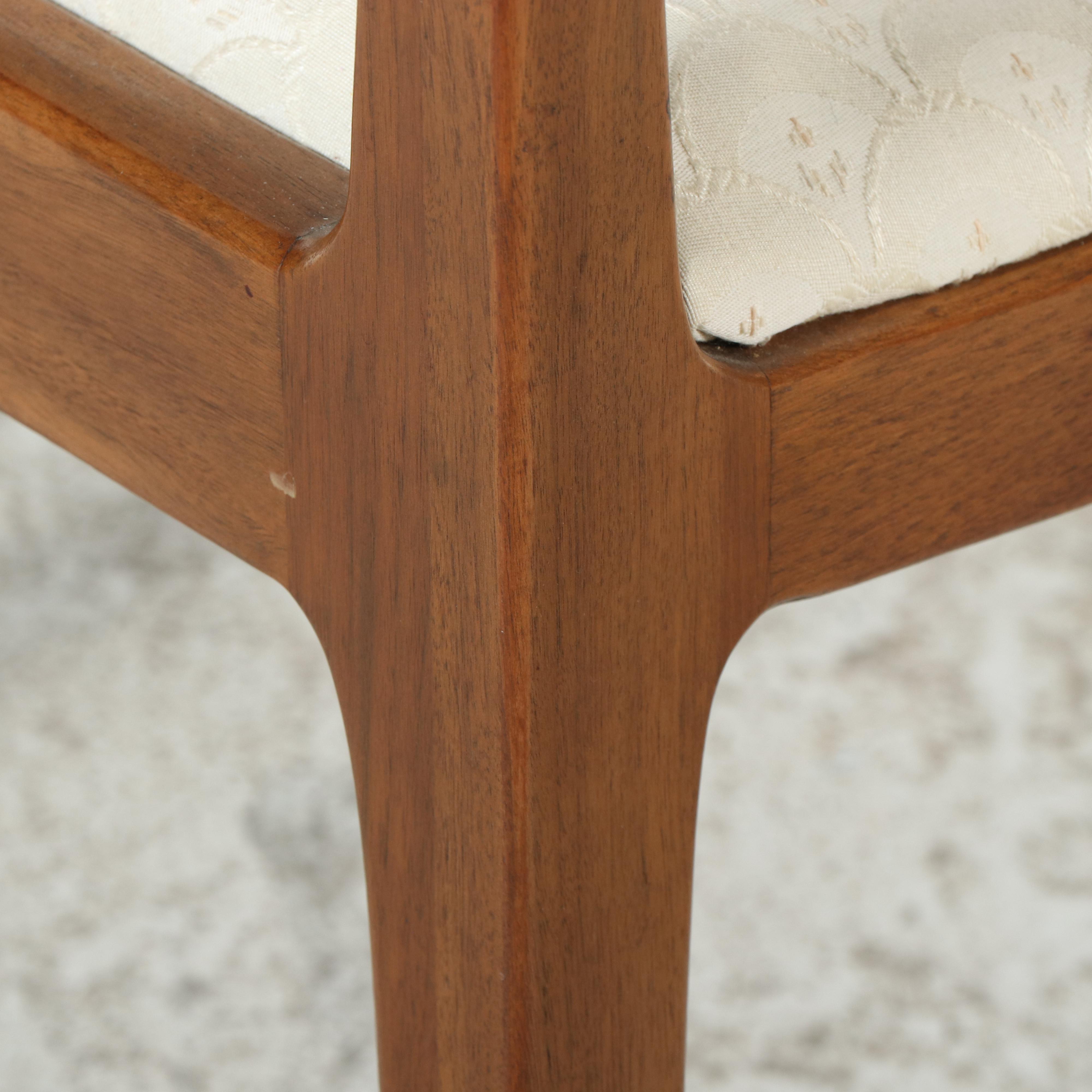 Mid Century Modern Wooden Dining Table and Chairs, Mid to Late 20th Century