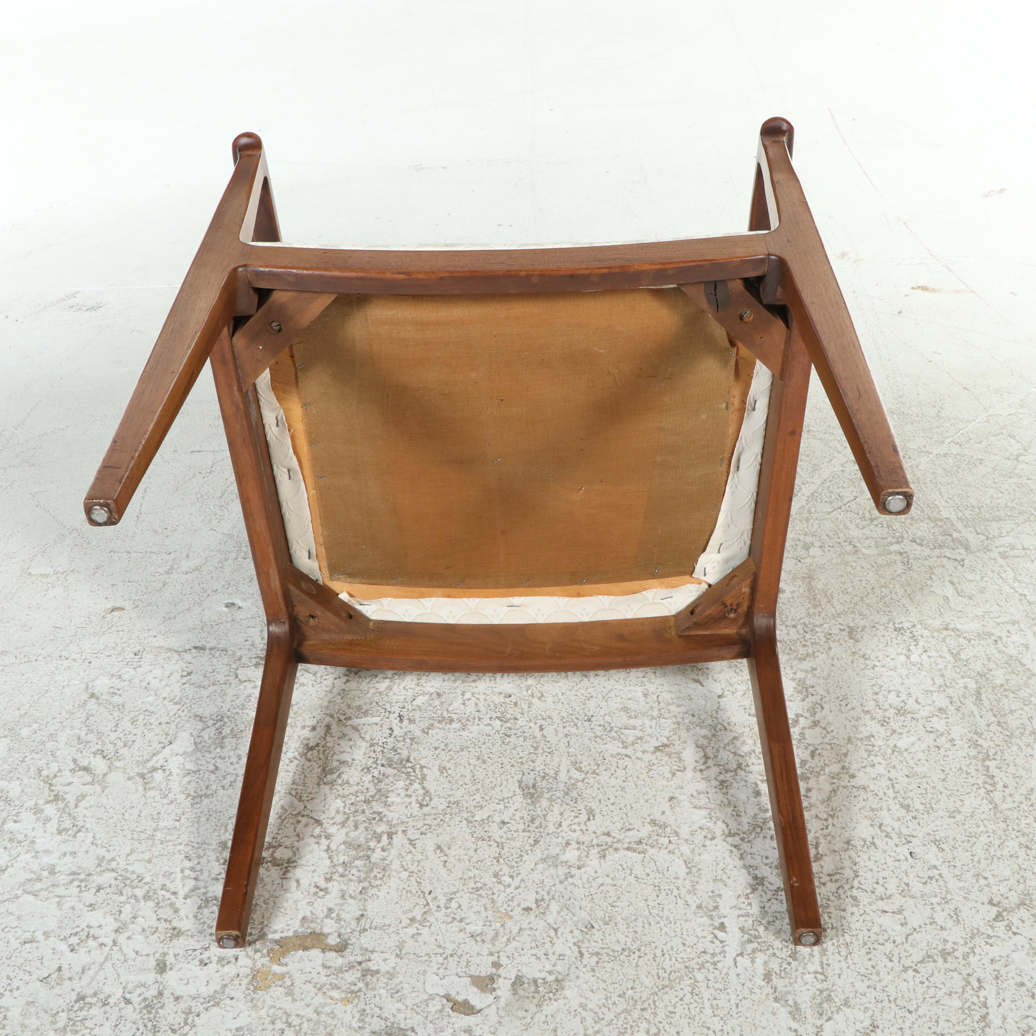 Mid Century Modern Wooden Dining Table and Chairs, Mid to Late 20th Century