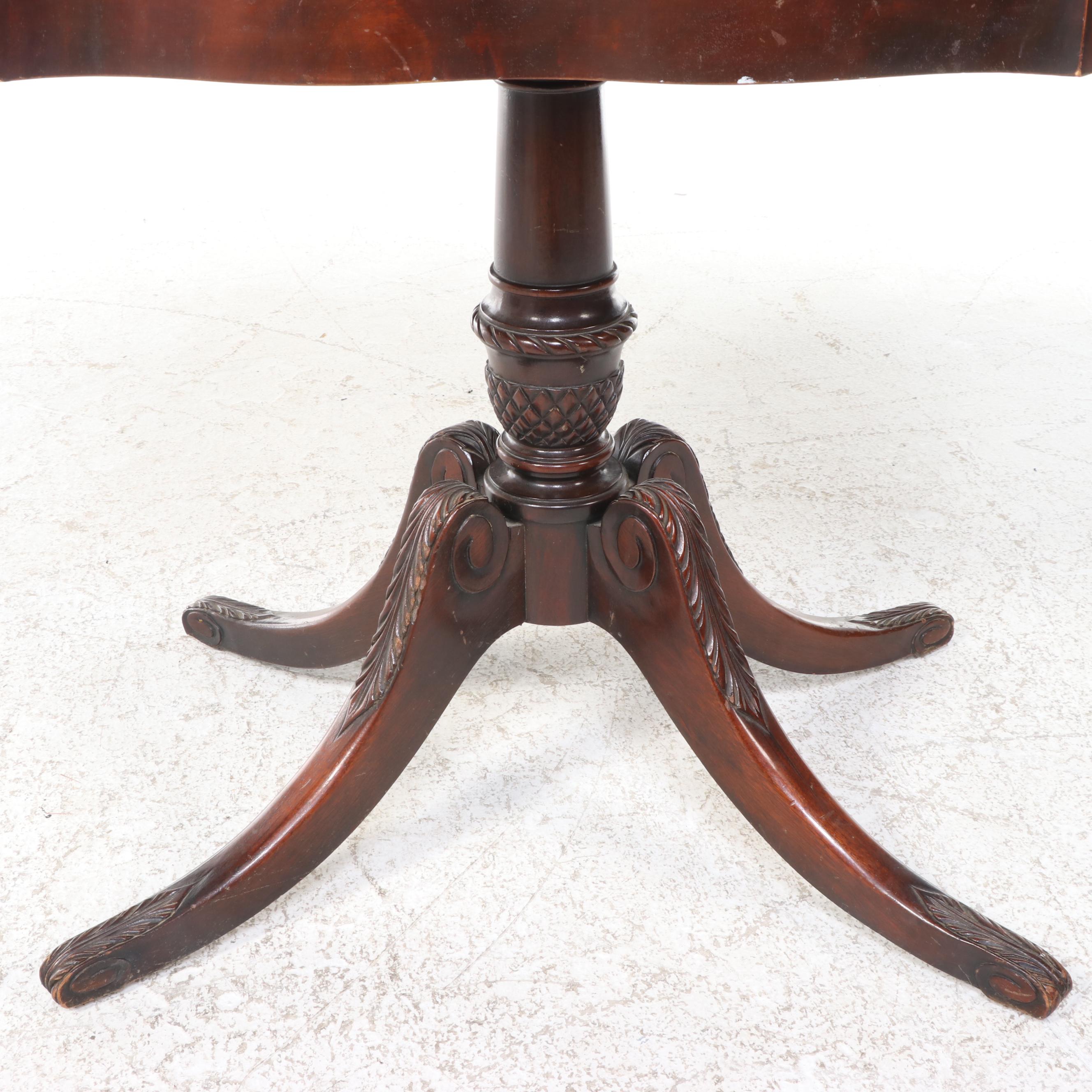 Duncan Phyfe Style Mahogany Finish Leather Top Side Table, Mid-20th Century